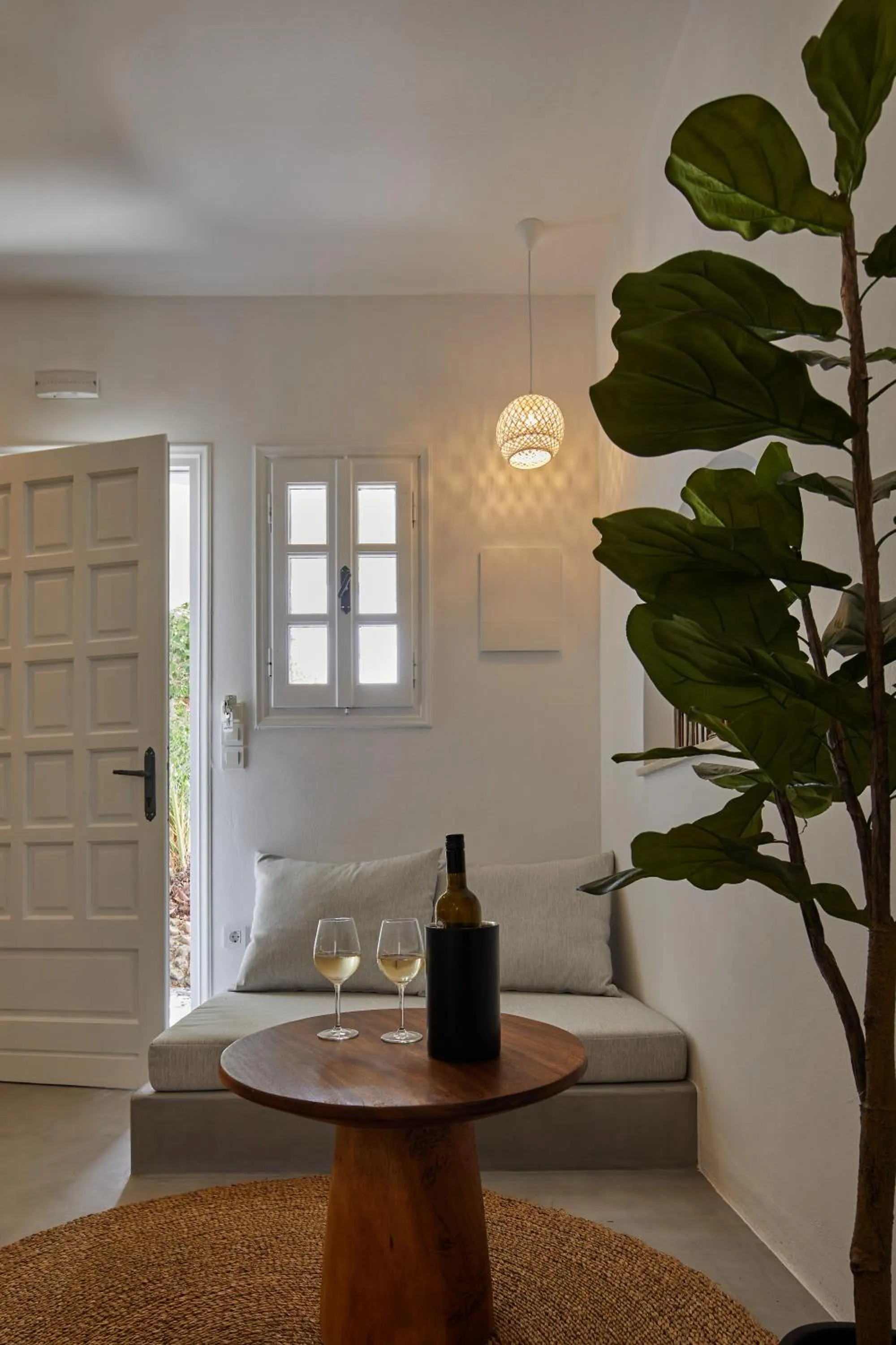 Bedroom in Symmetry Suites