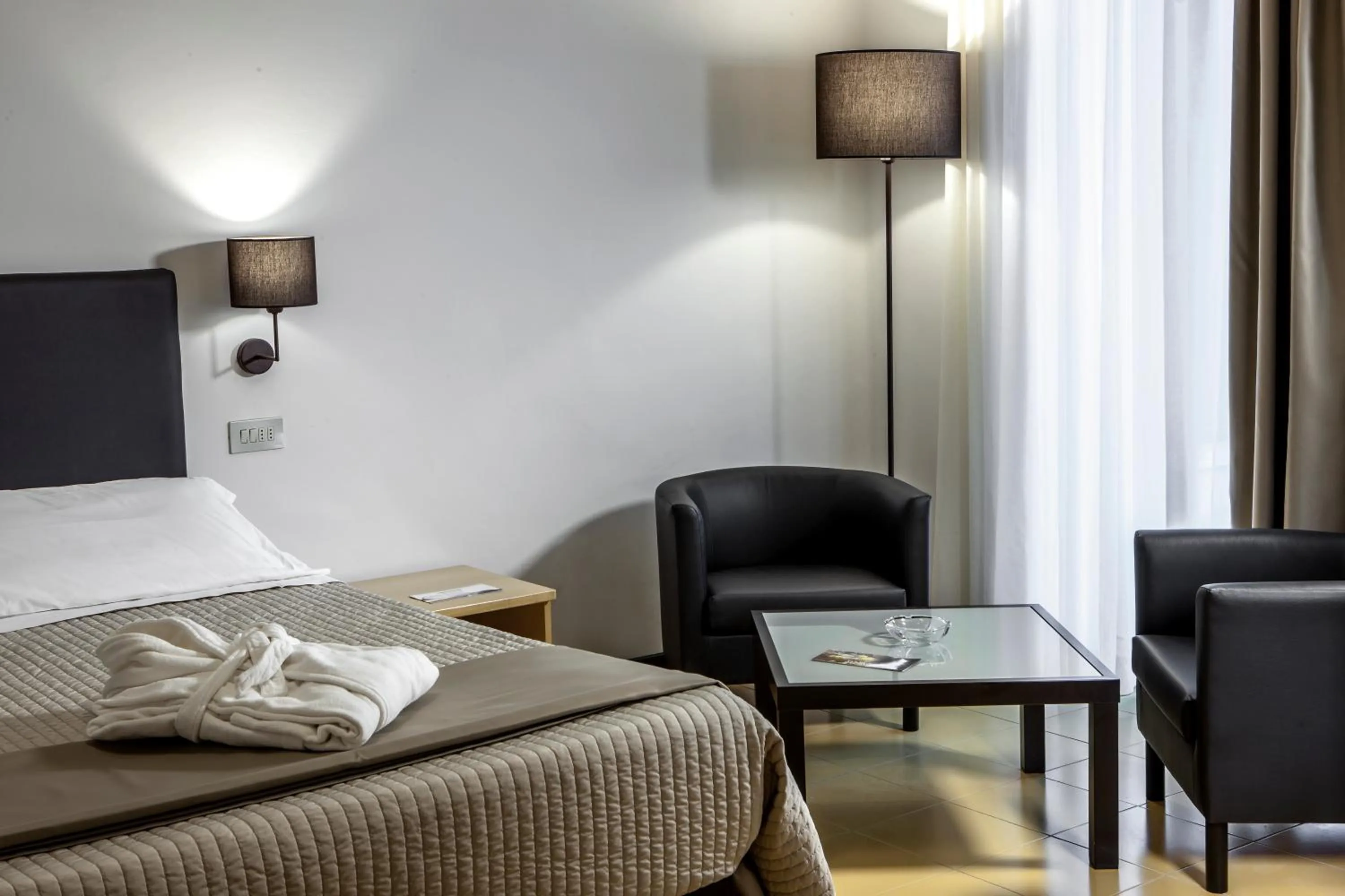 Bed in Terme di Acquasanta Hotel Italia & Spa