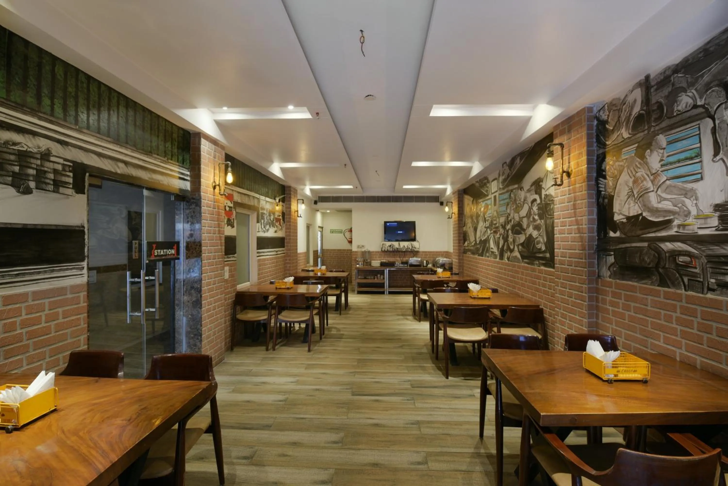 Restaurant/places to eat in The Yuvraj By LIVIQ