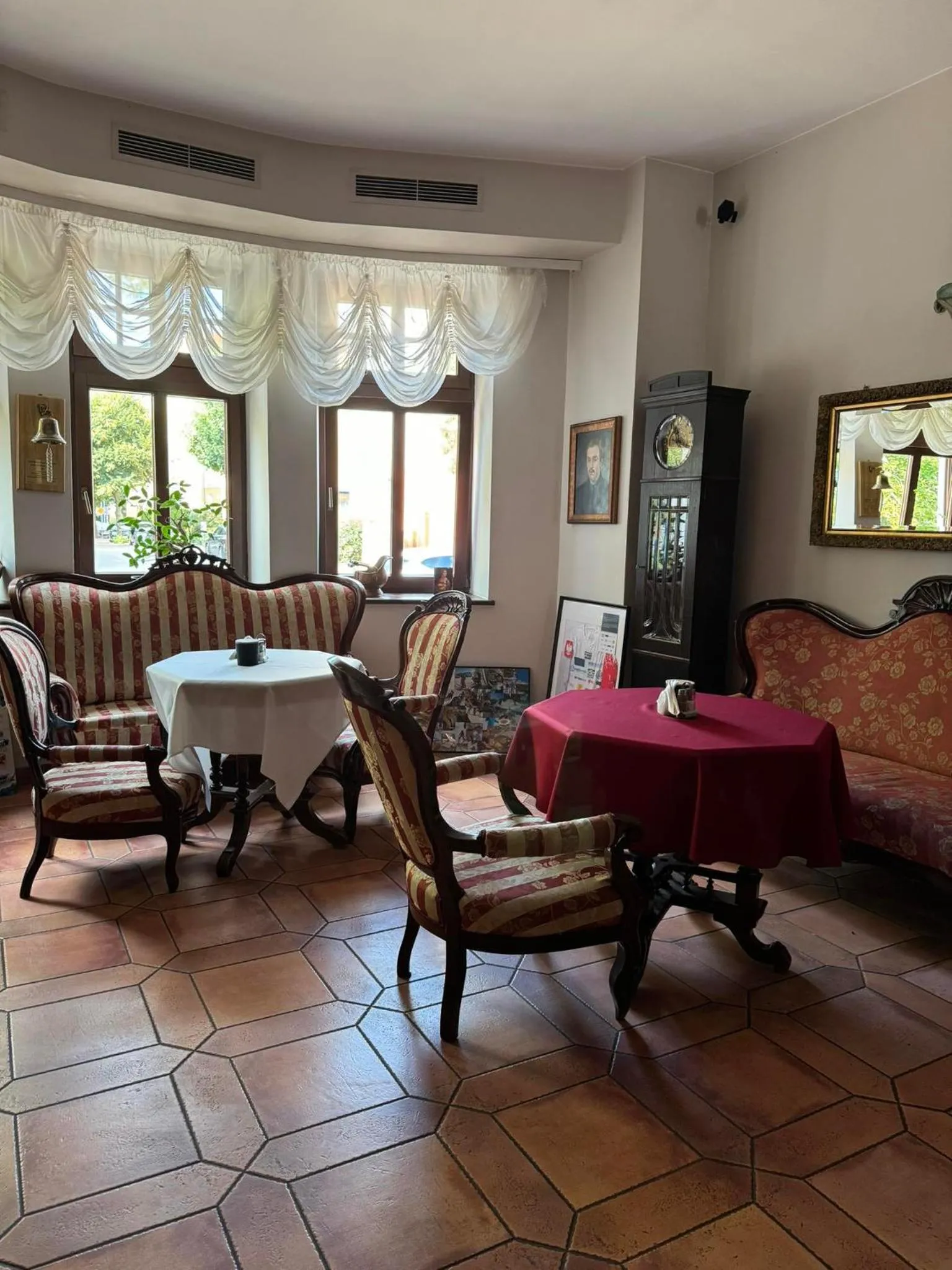 Restaurant/places to eat in Hotel Pałacyk Konin