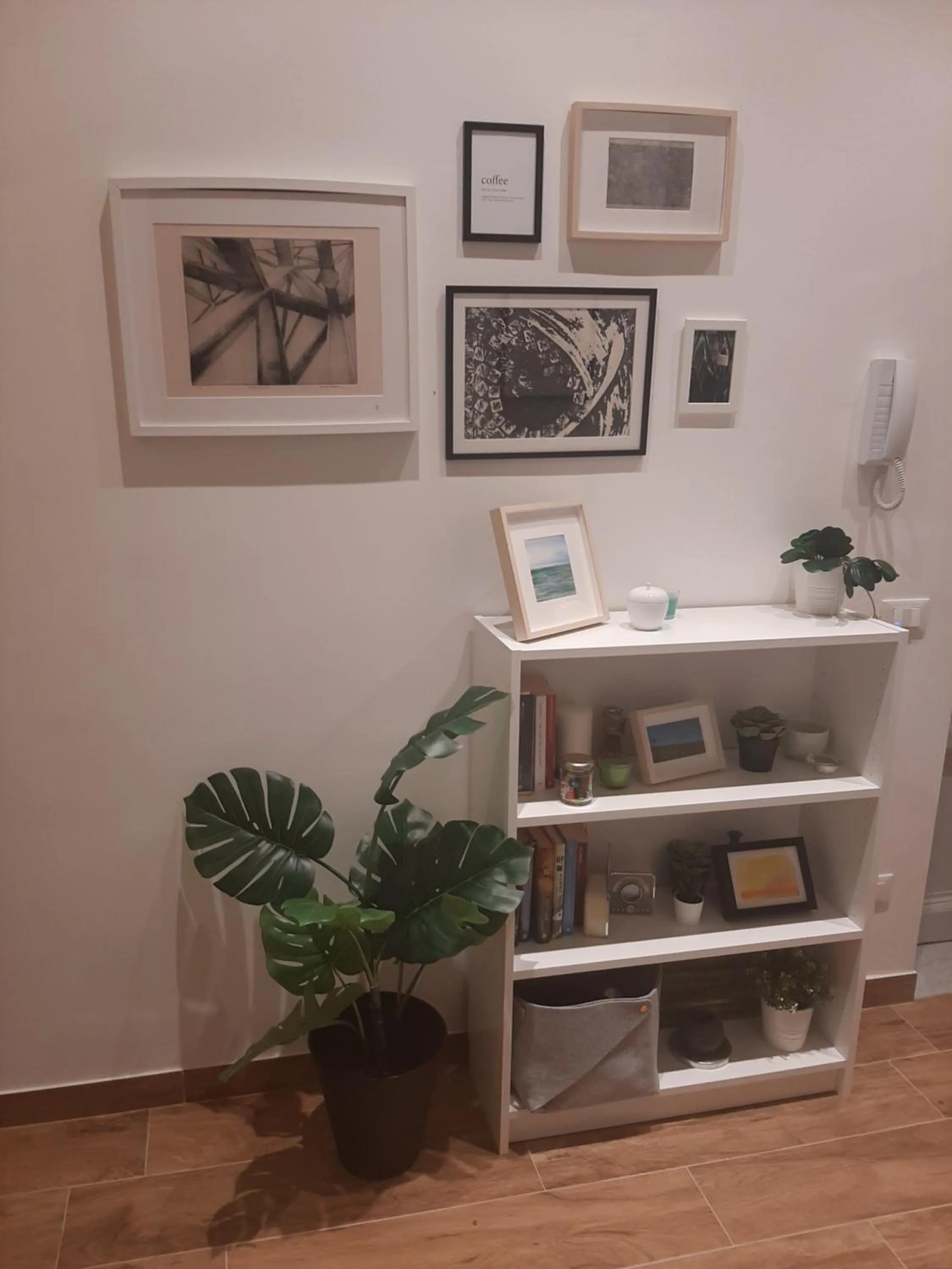 Decorative detail in Basile rooms