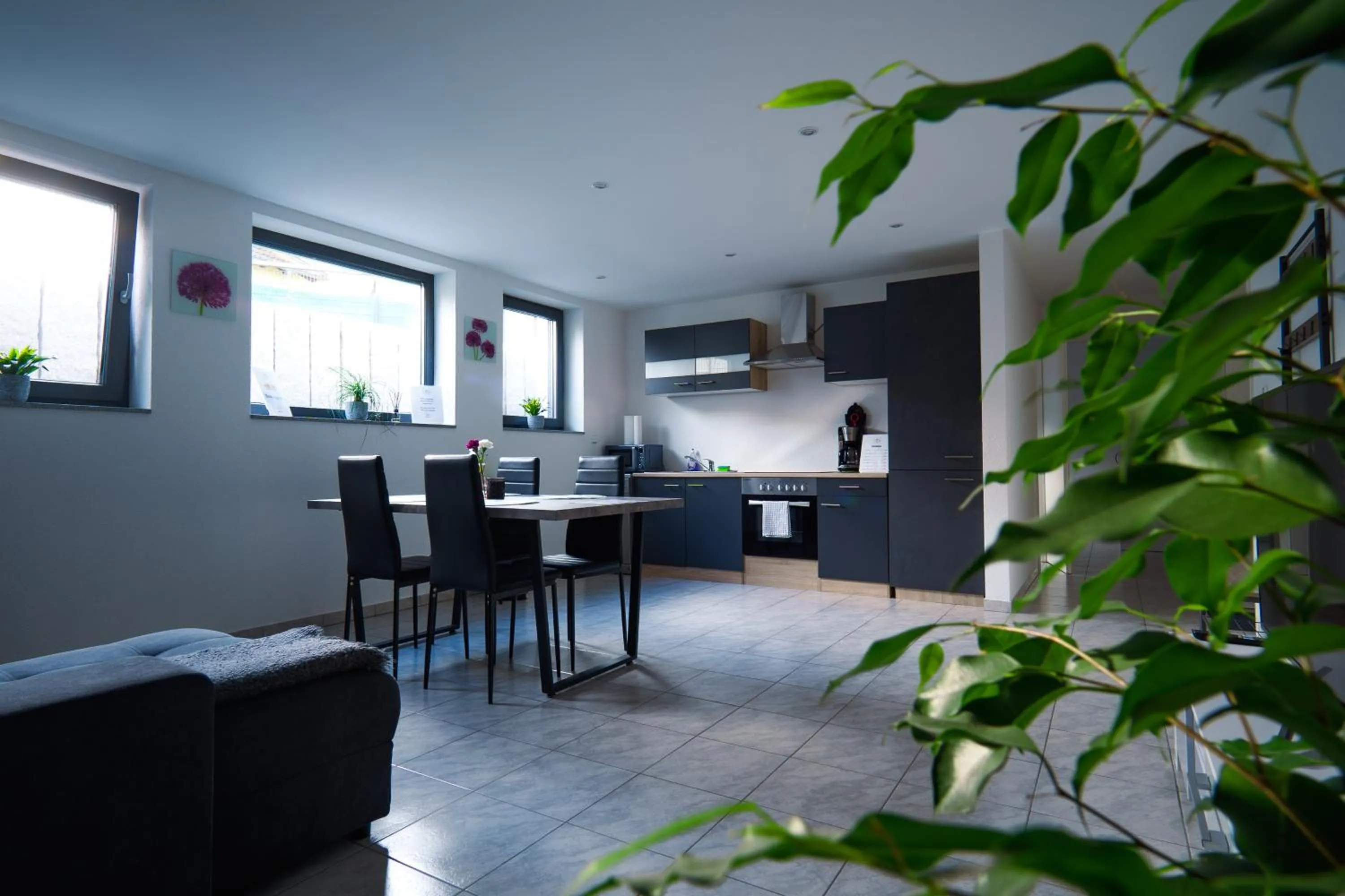 FeWo WOW! TOP Lage! Schöne 2-Zimmer Wohnung!