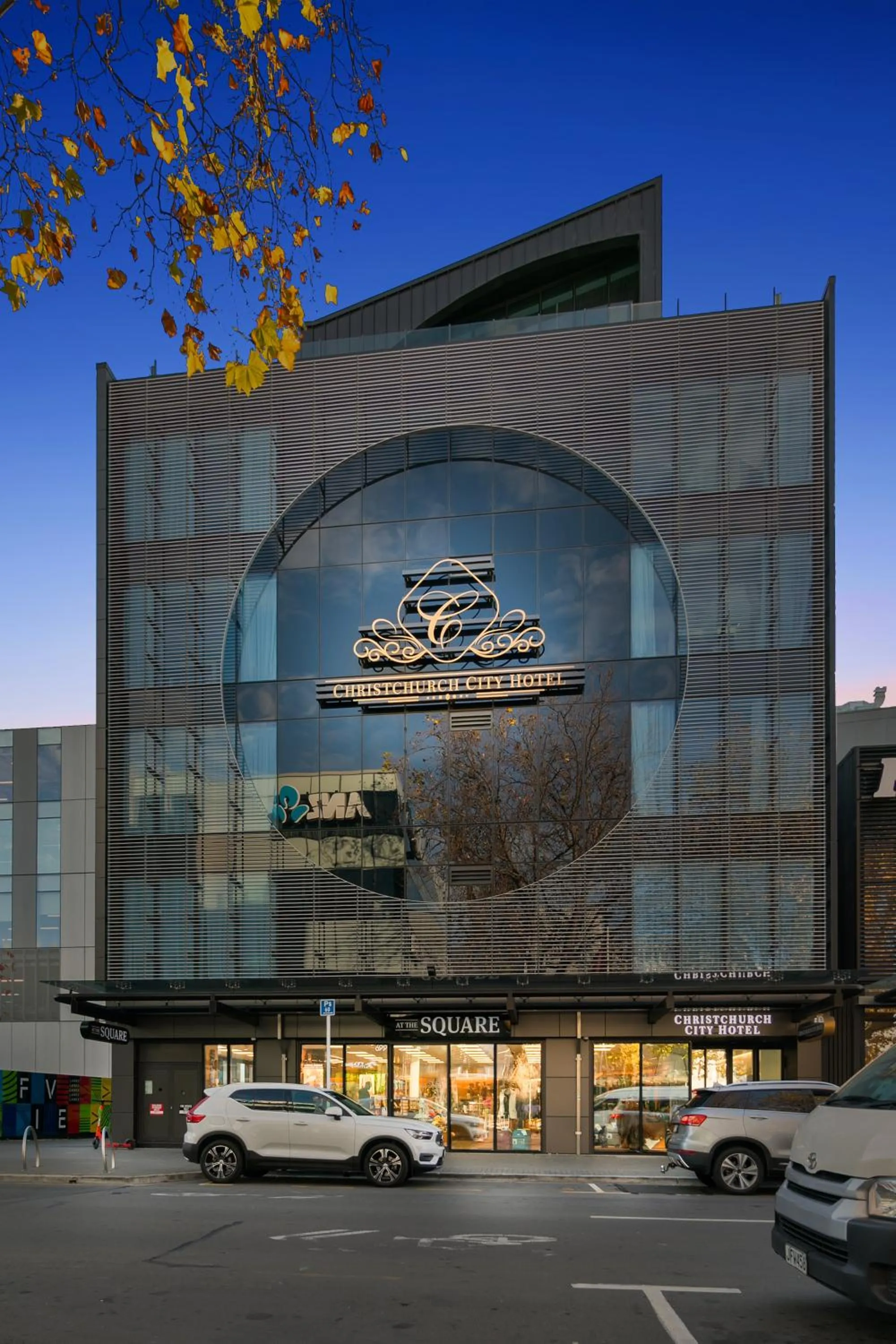 Facade/entrance in Christchurch City Hotel