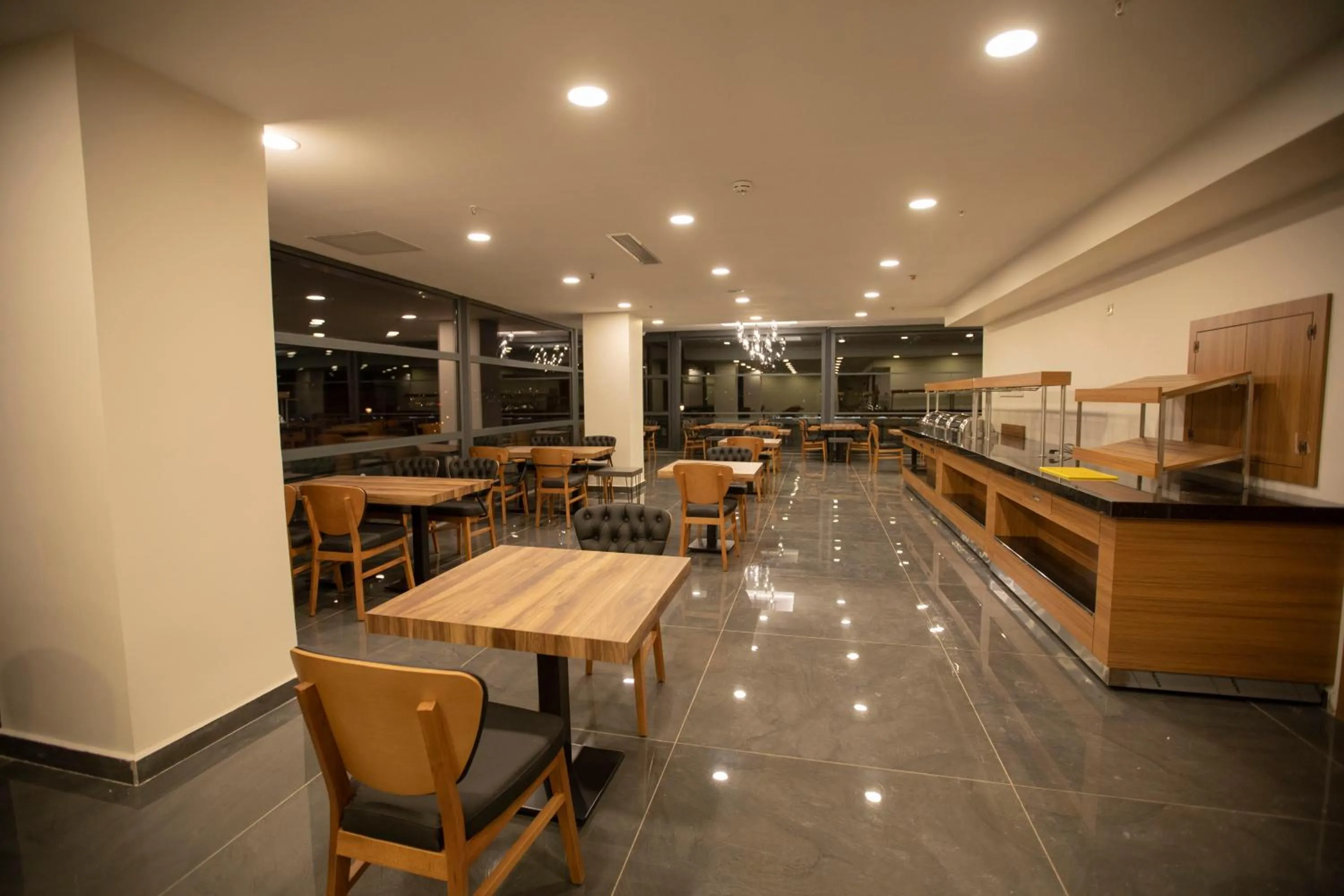 Divares Luxury Hotel