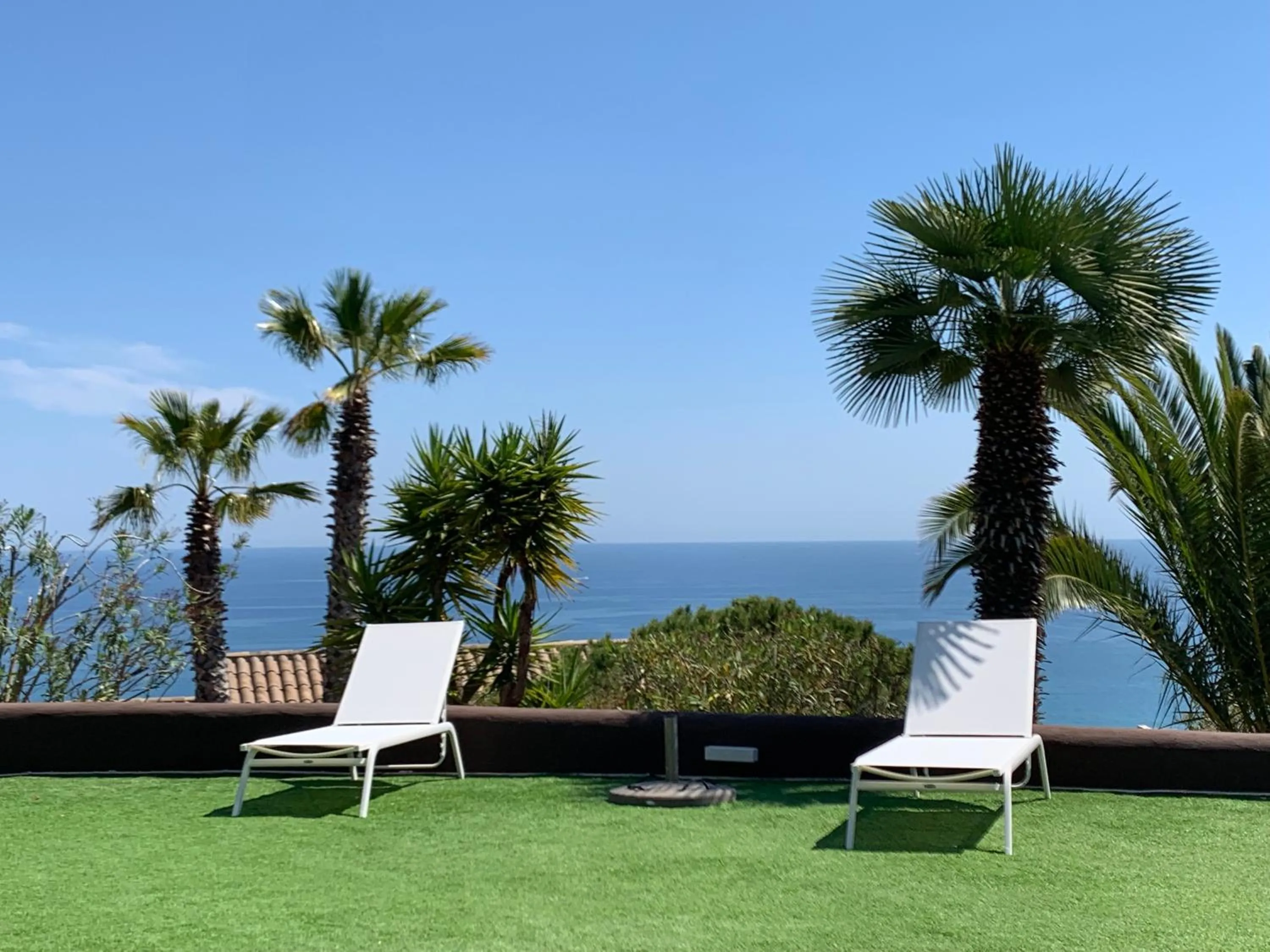 Garden in Sitges Spaces Sea View Villa- 6 Bedrooms, 5 bathrooms, 2 private pools, Near center