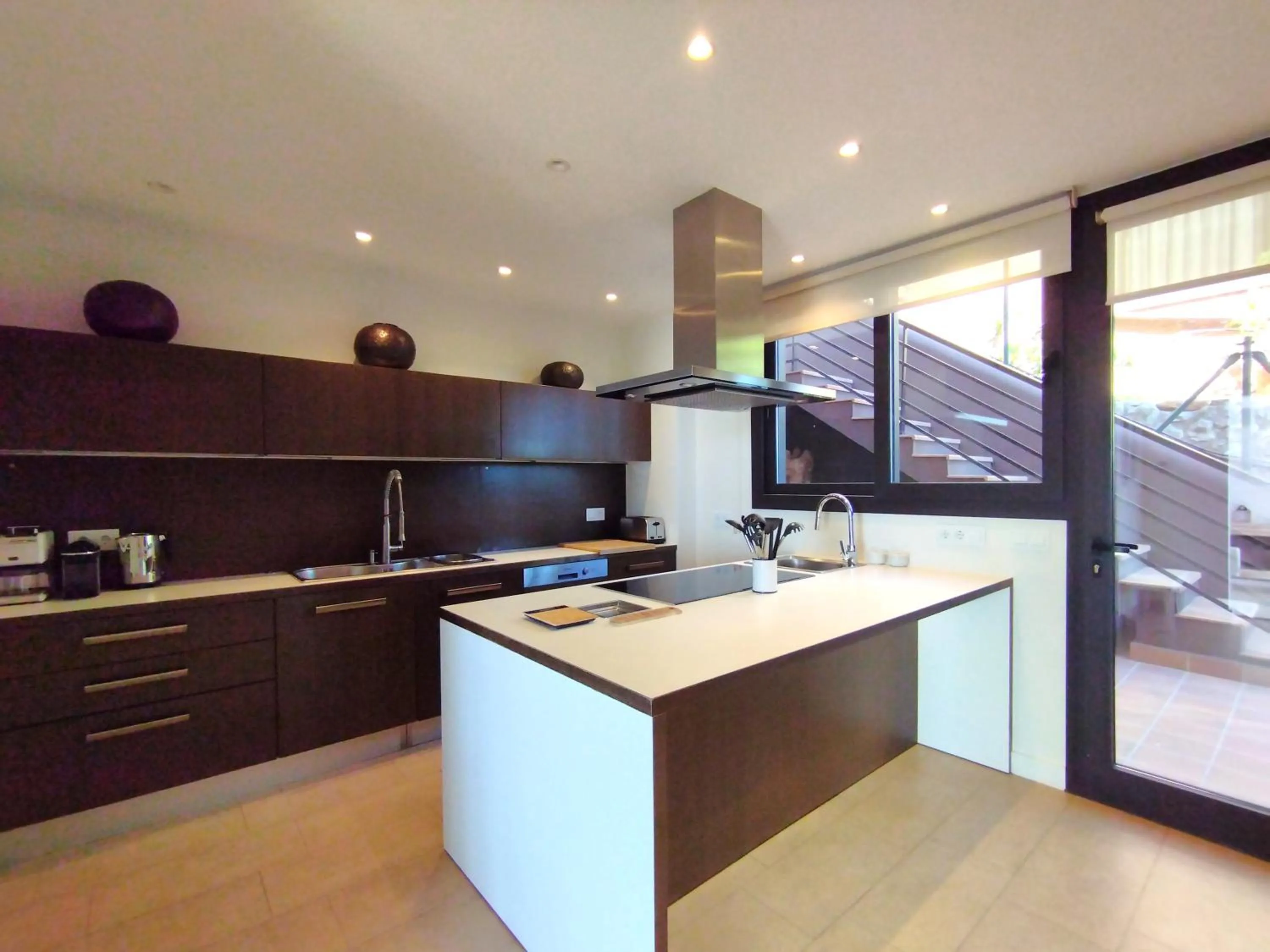 Sitges Spaces Sea View Villa- 6 Bedrooms, 5 bathrooms, 2 private pools, Near center