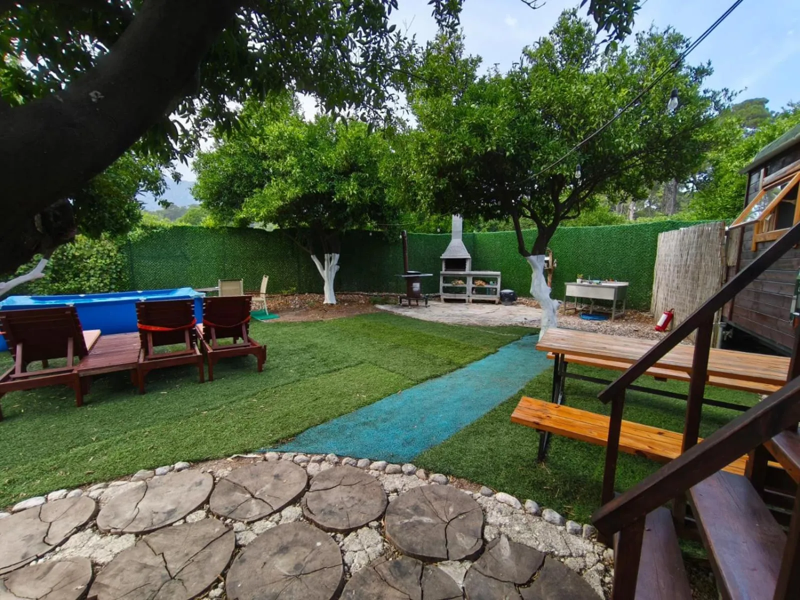 Garden view in ORANGE BEACH CAMP