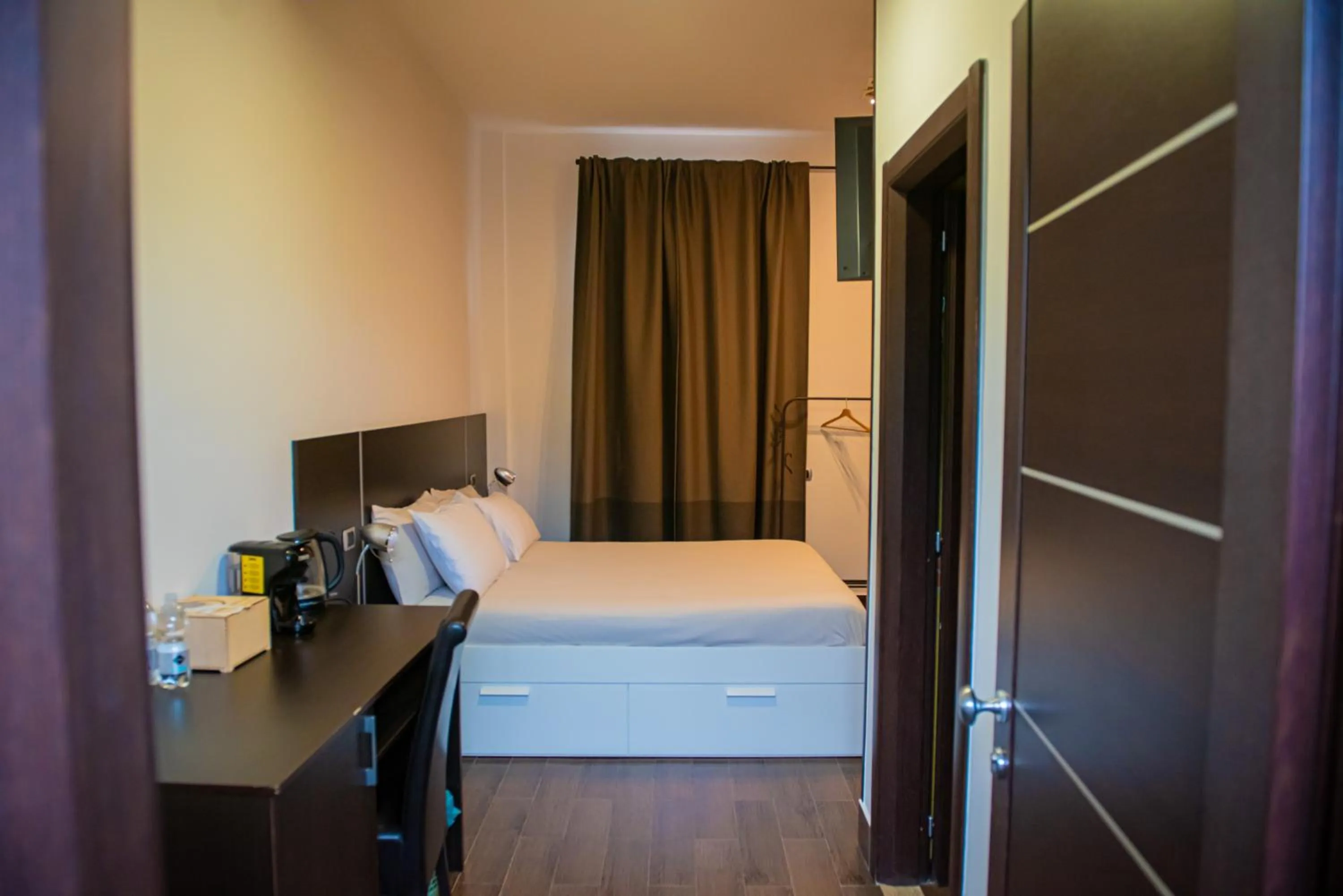 Bed in ARTEMIDE "Fiore Club" B&B SUITE SPA