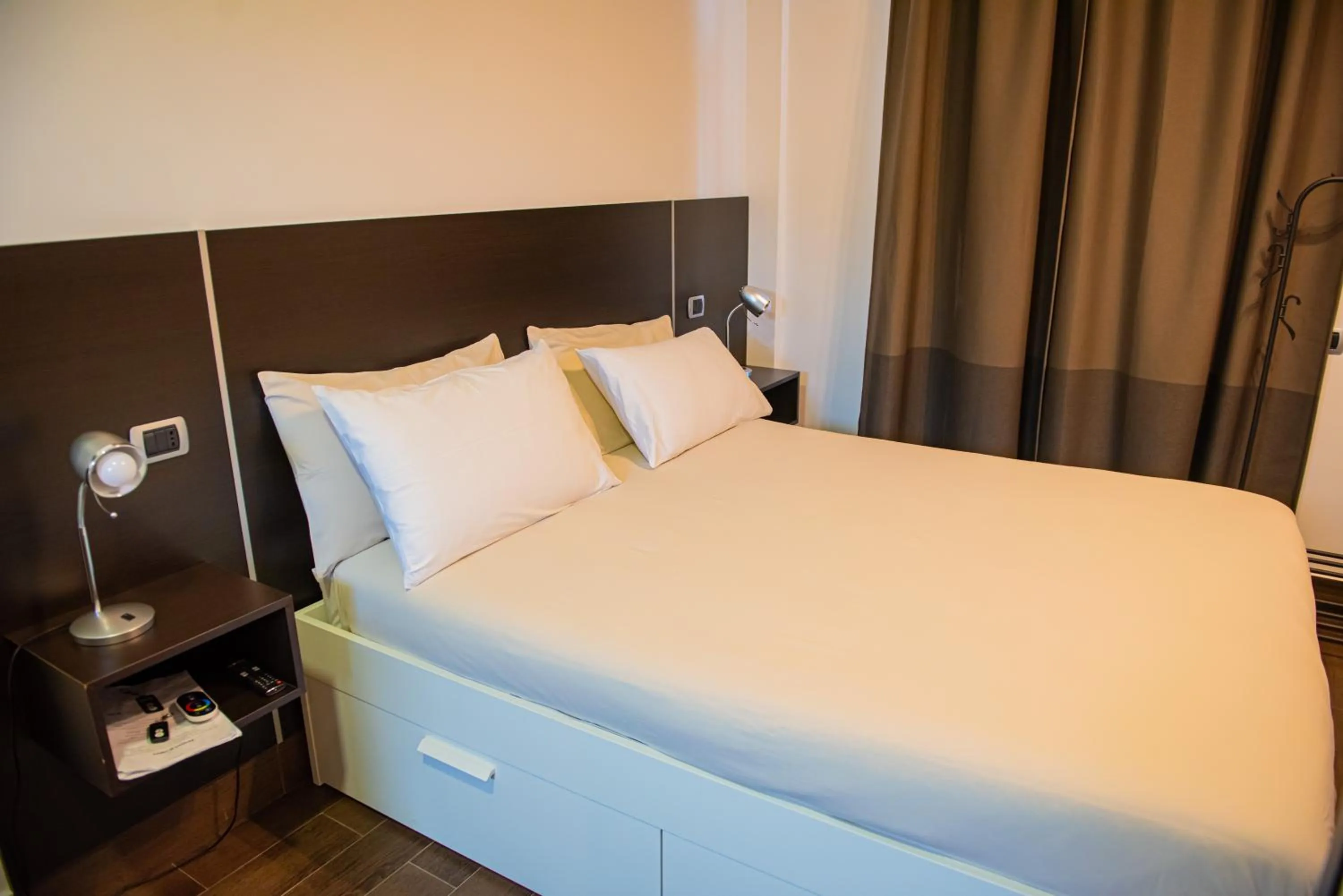 Bed in ARTEMIDE "Fiore Club" B&B SUITE SPA