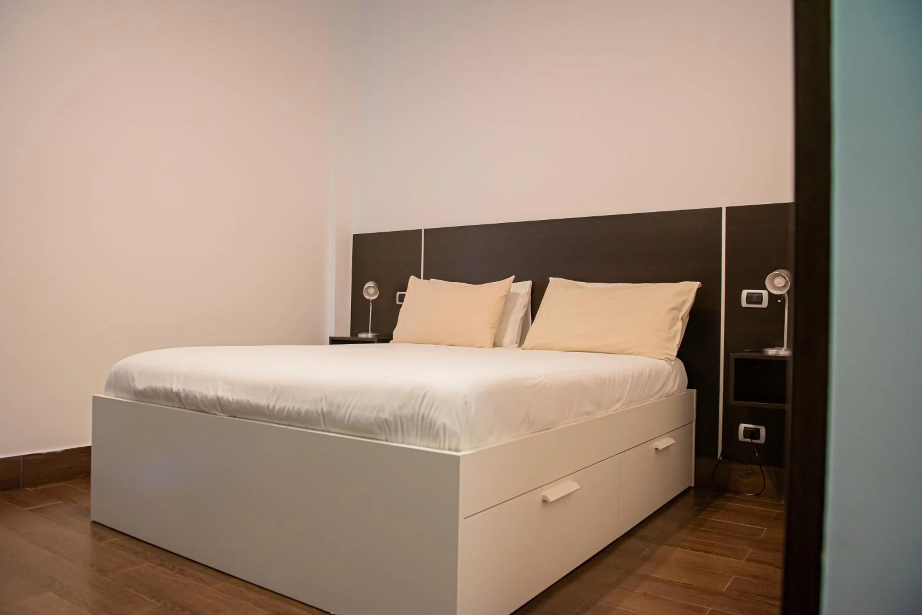 Bed in ARTEMIDE "Fiore Club" B&B SUITE SPA