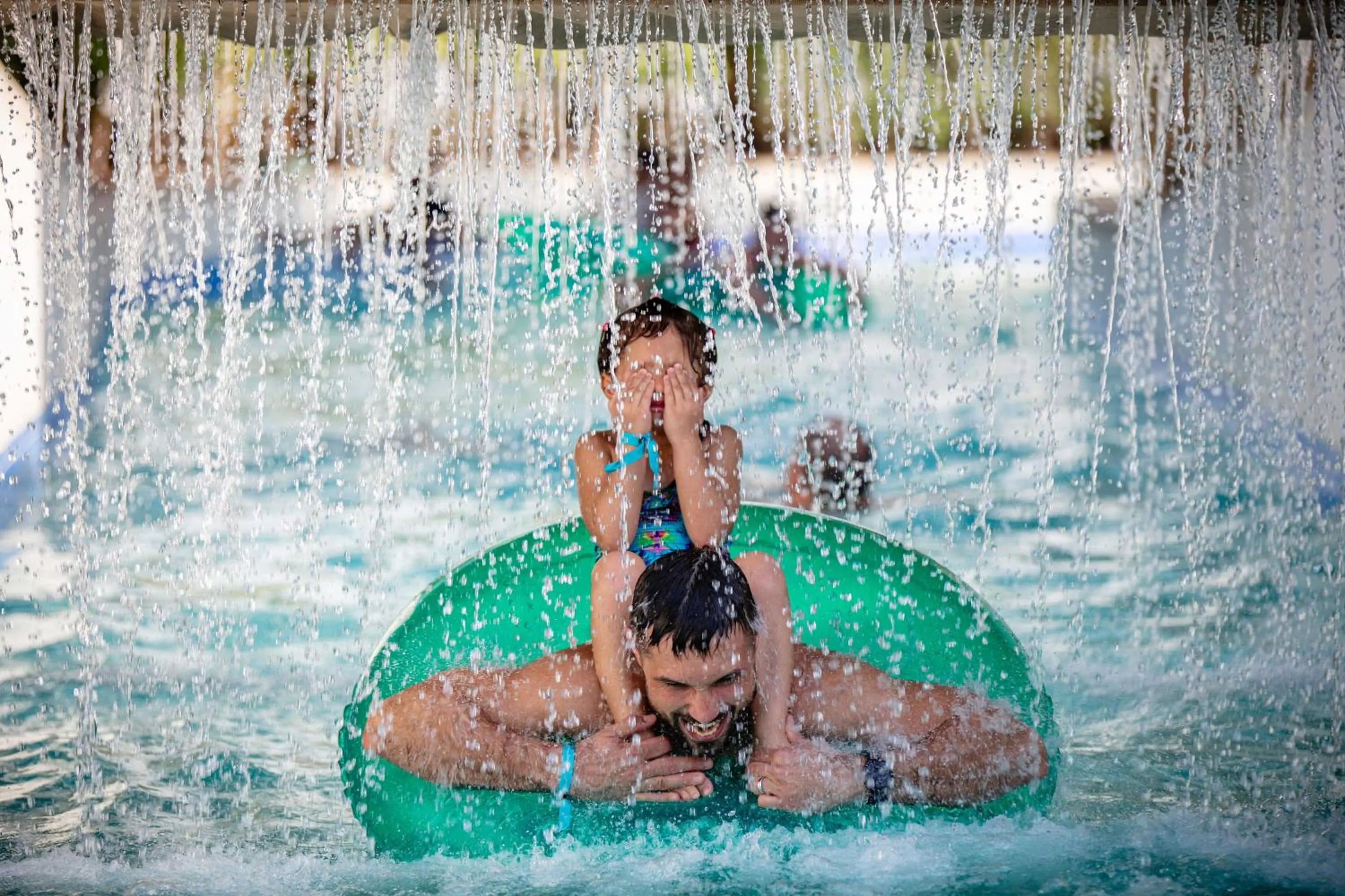 Swimming pool in Centara Mirage Beach Resort Dubai