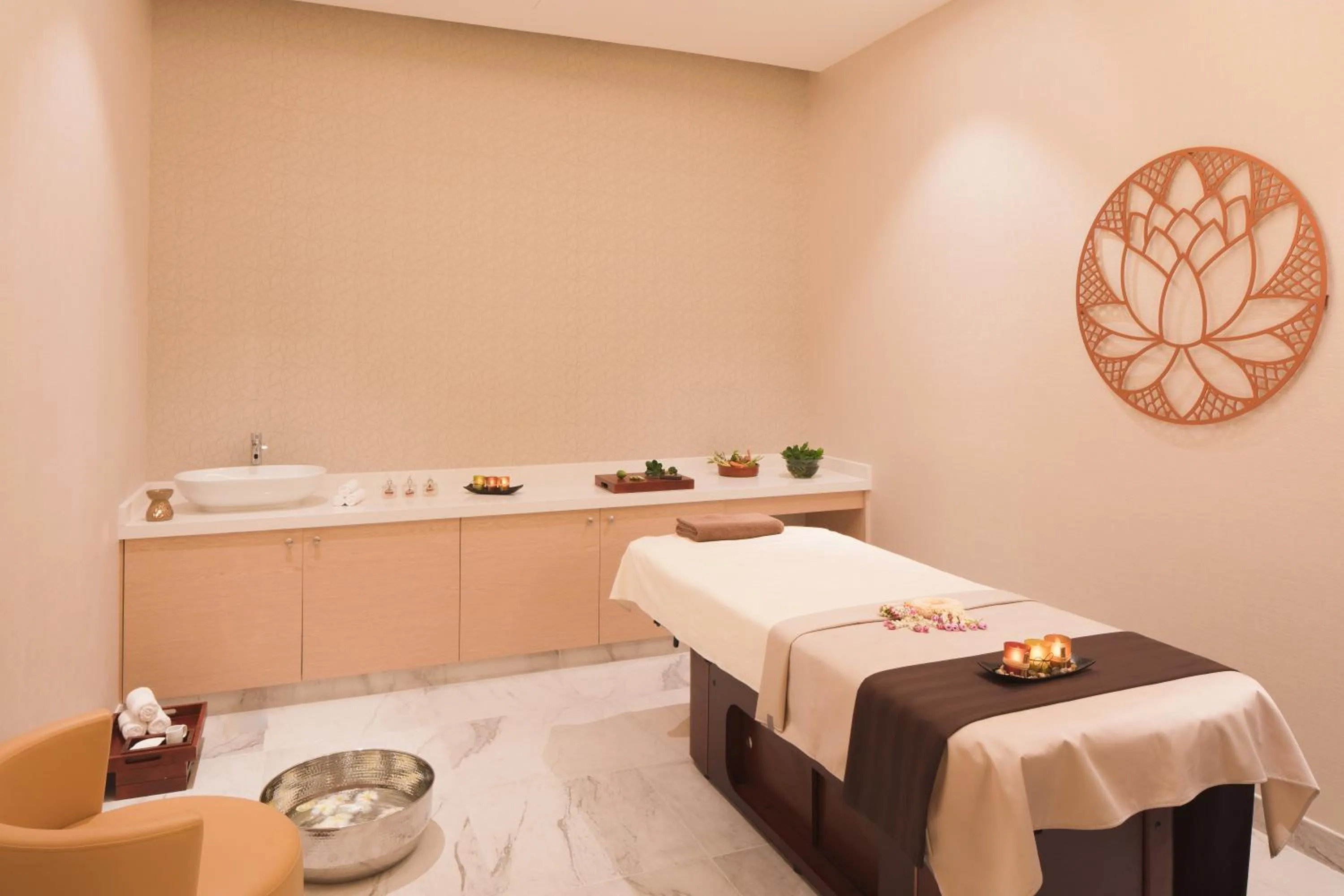 Spa and wellness centre/facilities in Centara Mirage Beach Resort Dubai