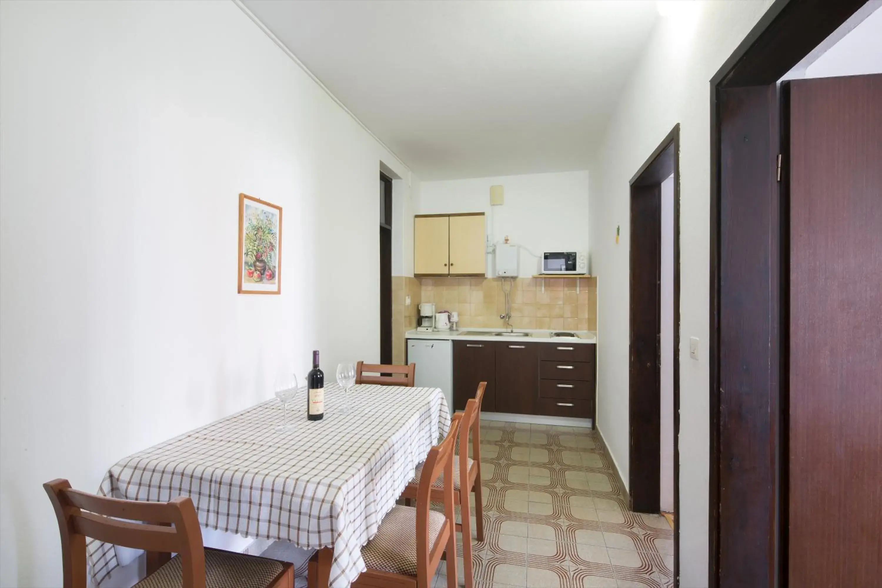 Two-Bedroom Apartment with Balcony in Apartments Budva Center 2 Two-Bedroom Apartment with Balcony in Apartments Budva Center 2