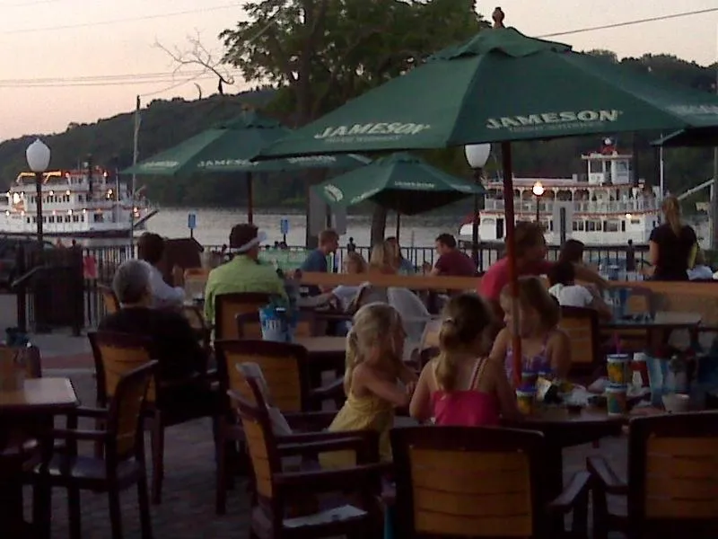 Patio in Water Street Inn