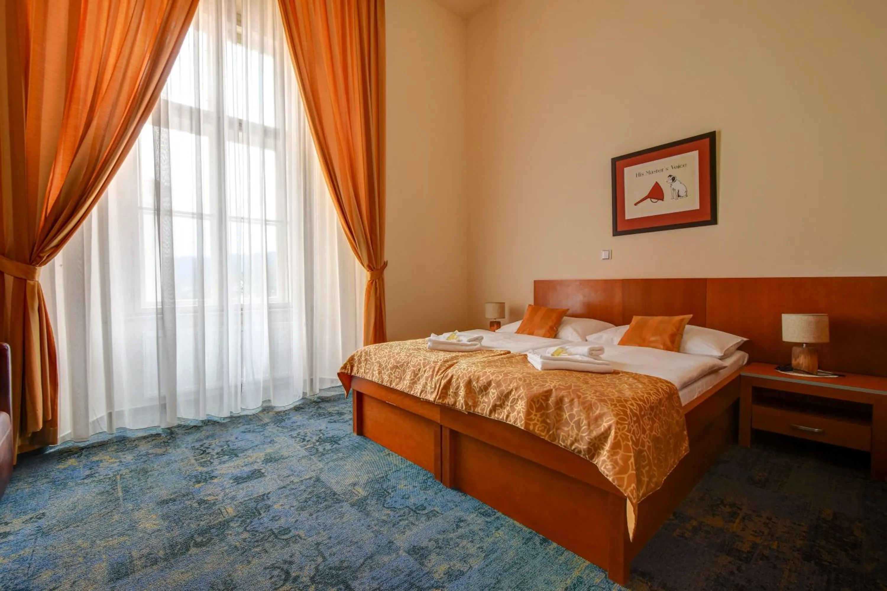 Photo of the whole room, Bed in Zámek Křtiny