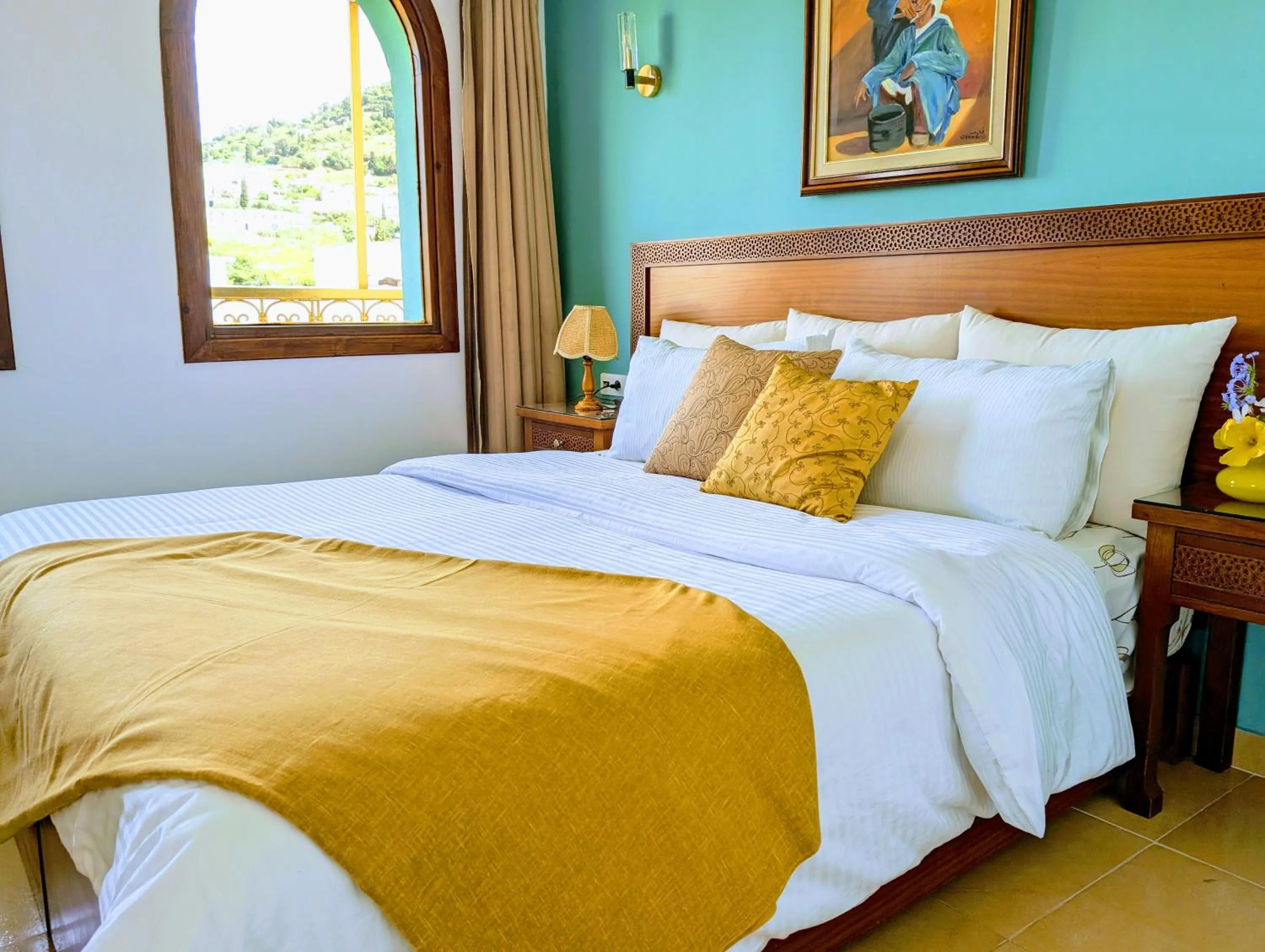 Photo of the whole room, Bed in Riad Dar Achaach