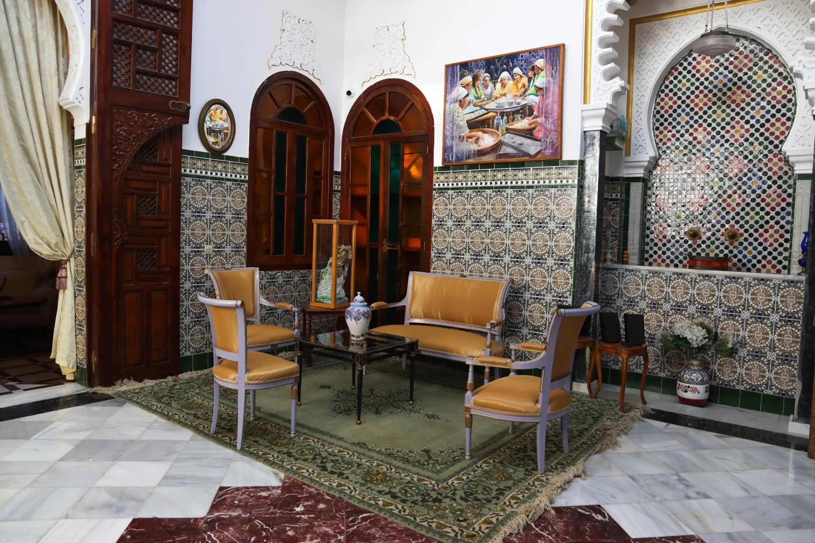 Seating area in Riad Dar Achaach