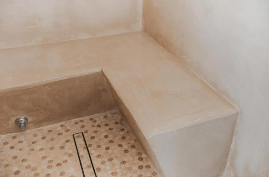 Bath in Masseria Longa Boutique Hotel