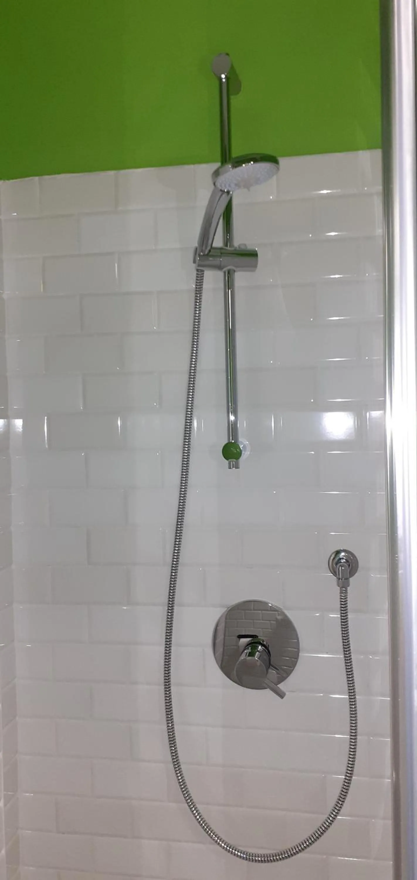 Shower in B&B Stella Scugnizza
