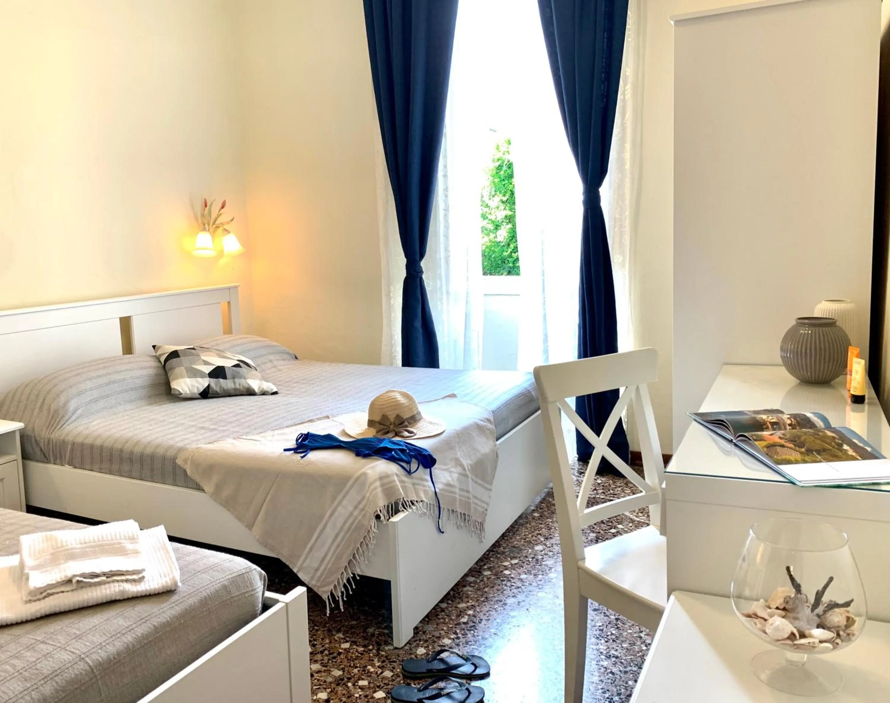 Bedroom, Bed in Hotel Baia di Levanto