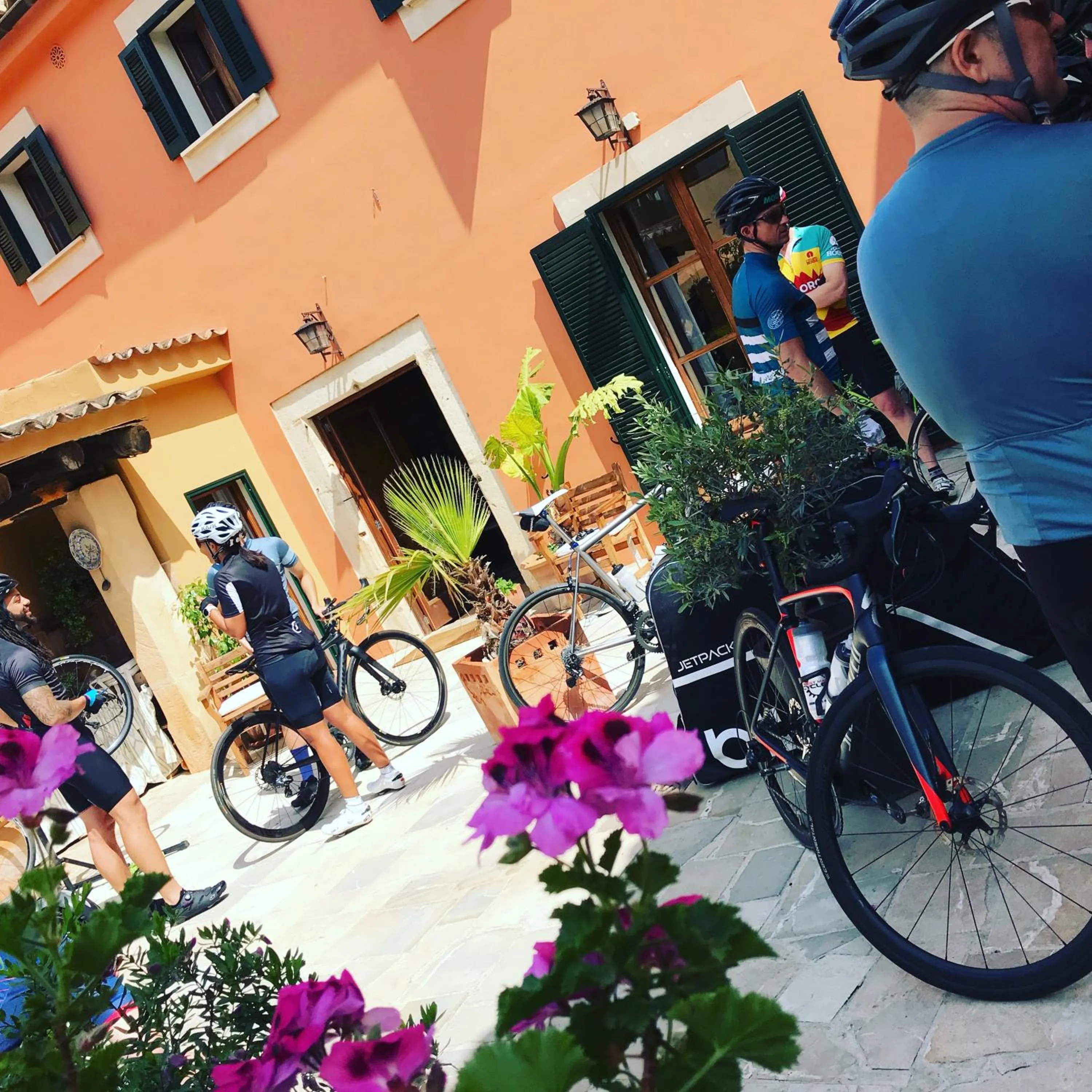 Cycling in Petit Hotel Alaro