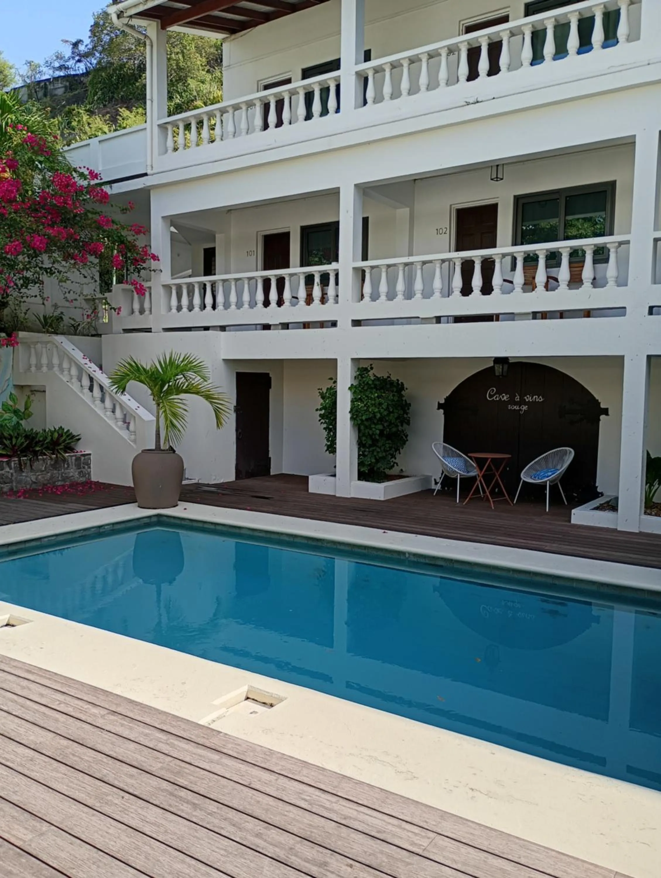 Swimming pool in The Old Gin House