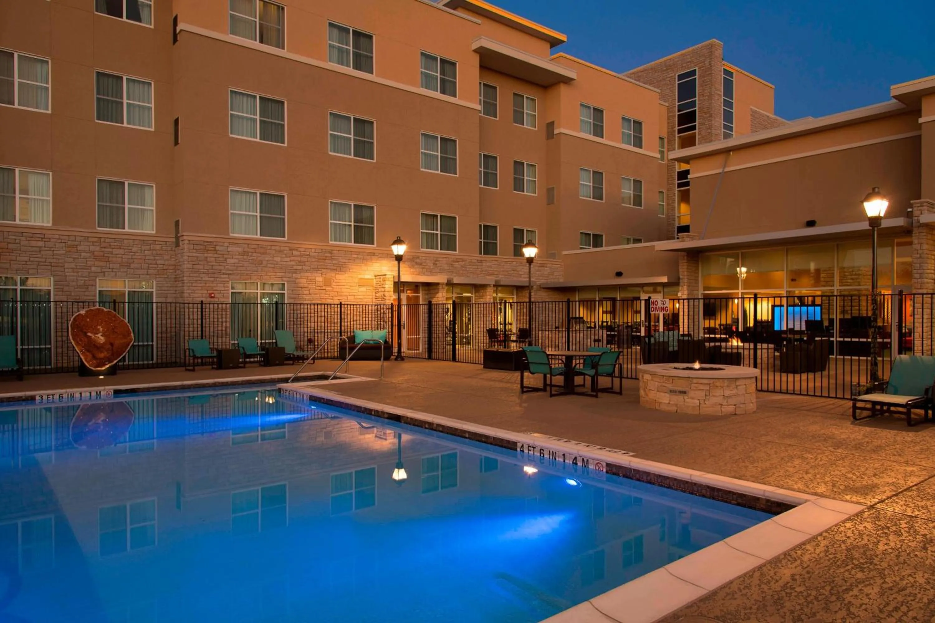 Swimming pool in Residence Inn by Marriott Austin - University Area