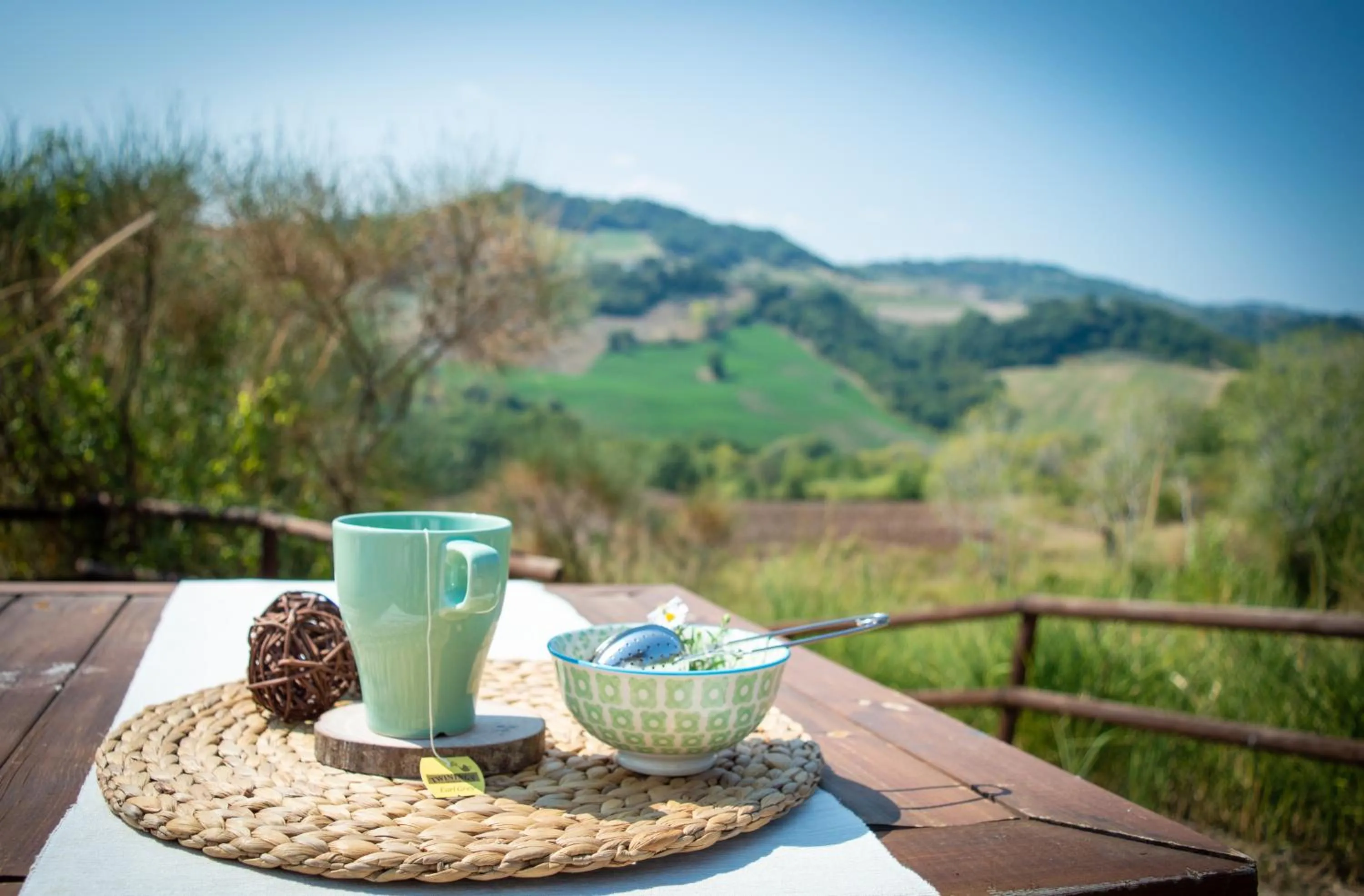 Food and drinks in La Valle Dei Caprioli Village Bungalow Park - Freelandia Azienda Agricola
