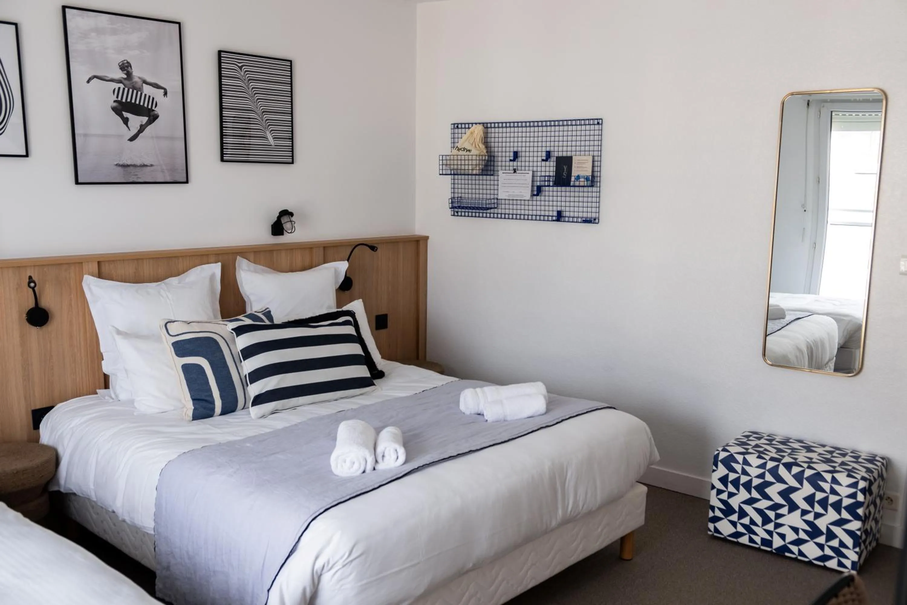 Bedroom, Bed in Ty Ys Hôtel