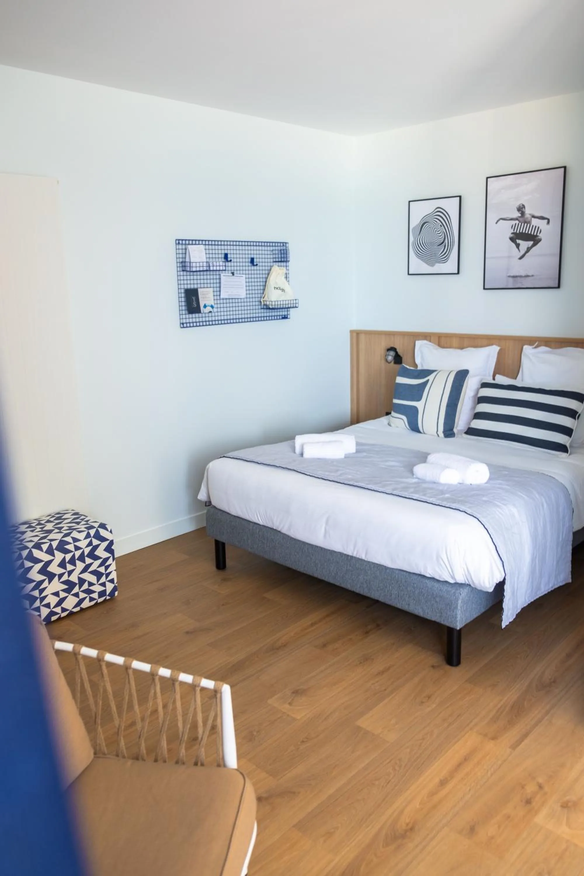 Bedroom, Bed in Ty Ys Hôtel