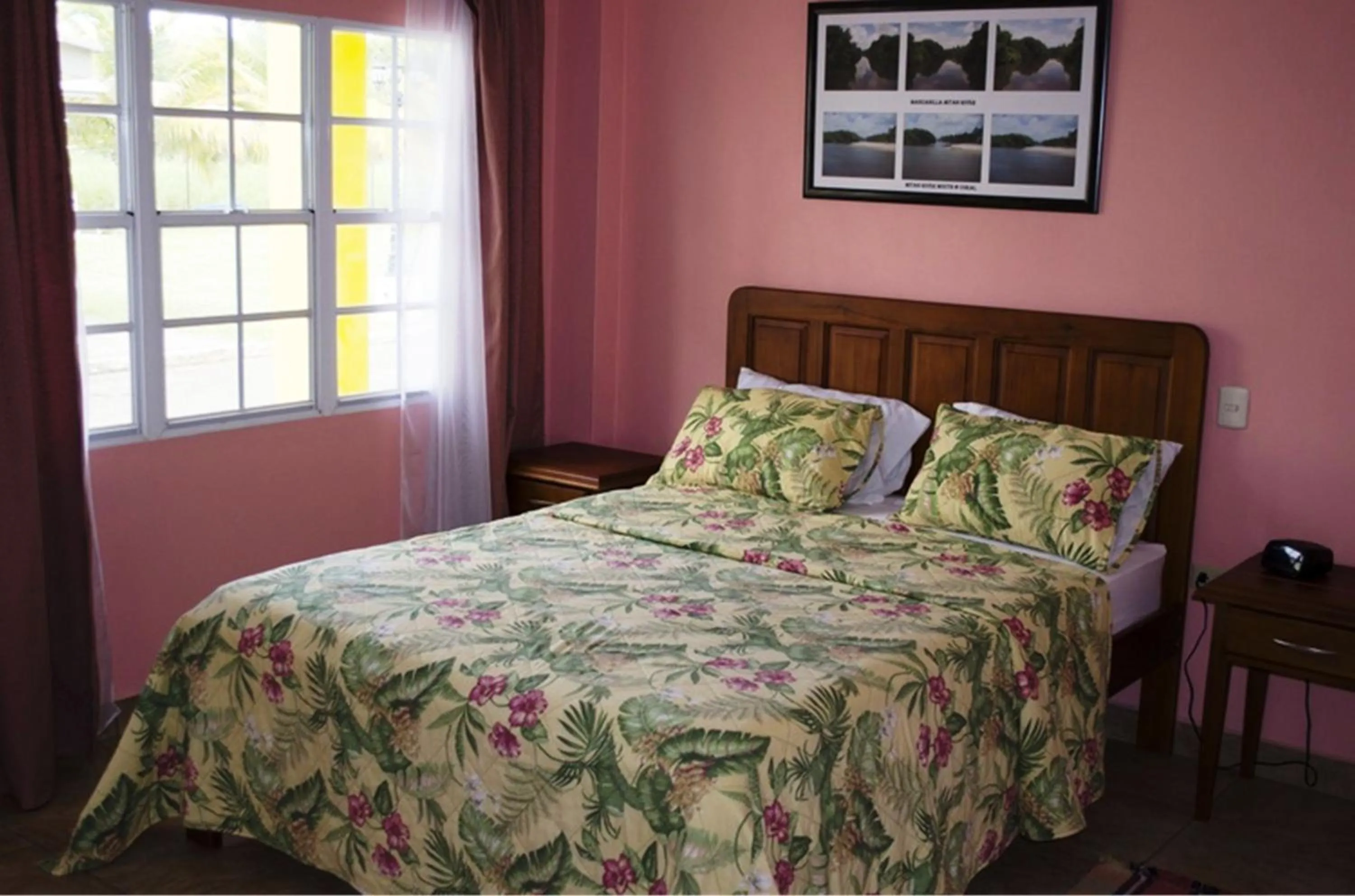 Bedroom, Bed in Piarco Village Suites