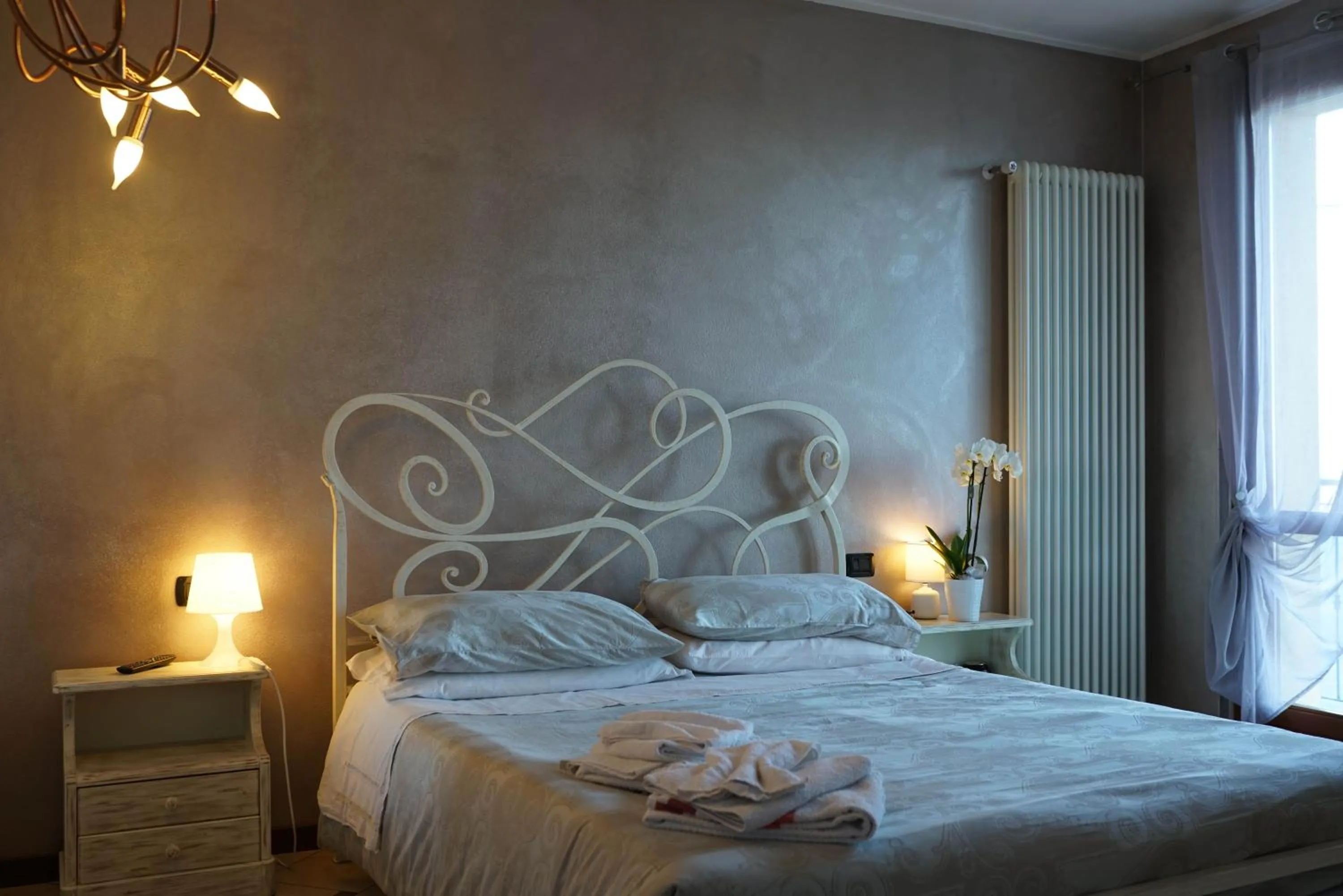 Bedroom, Bed in Portola la vecchia dimora