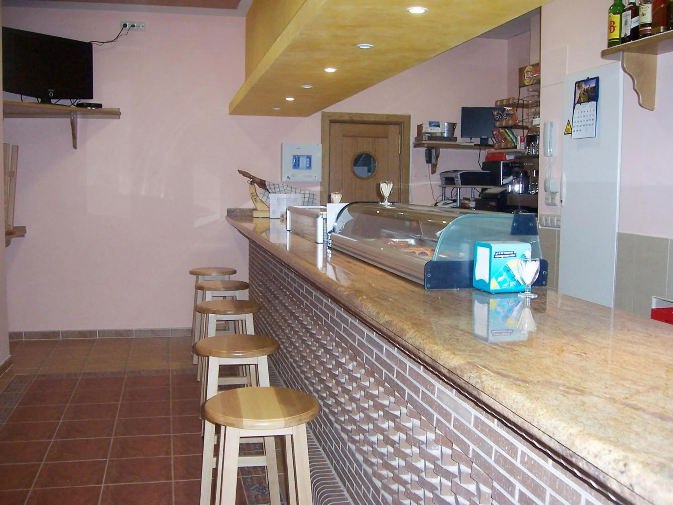 Restaurant/places to eat in Hostal San Marcos II