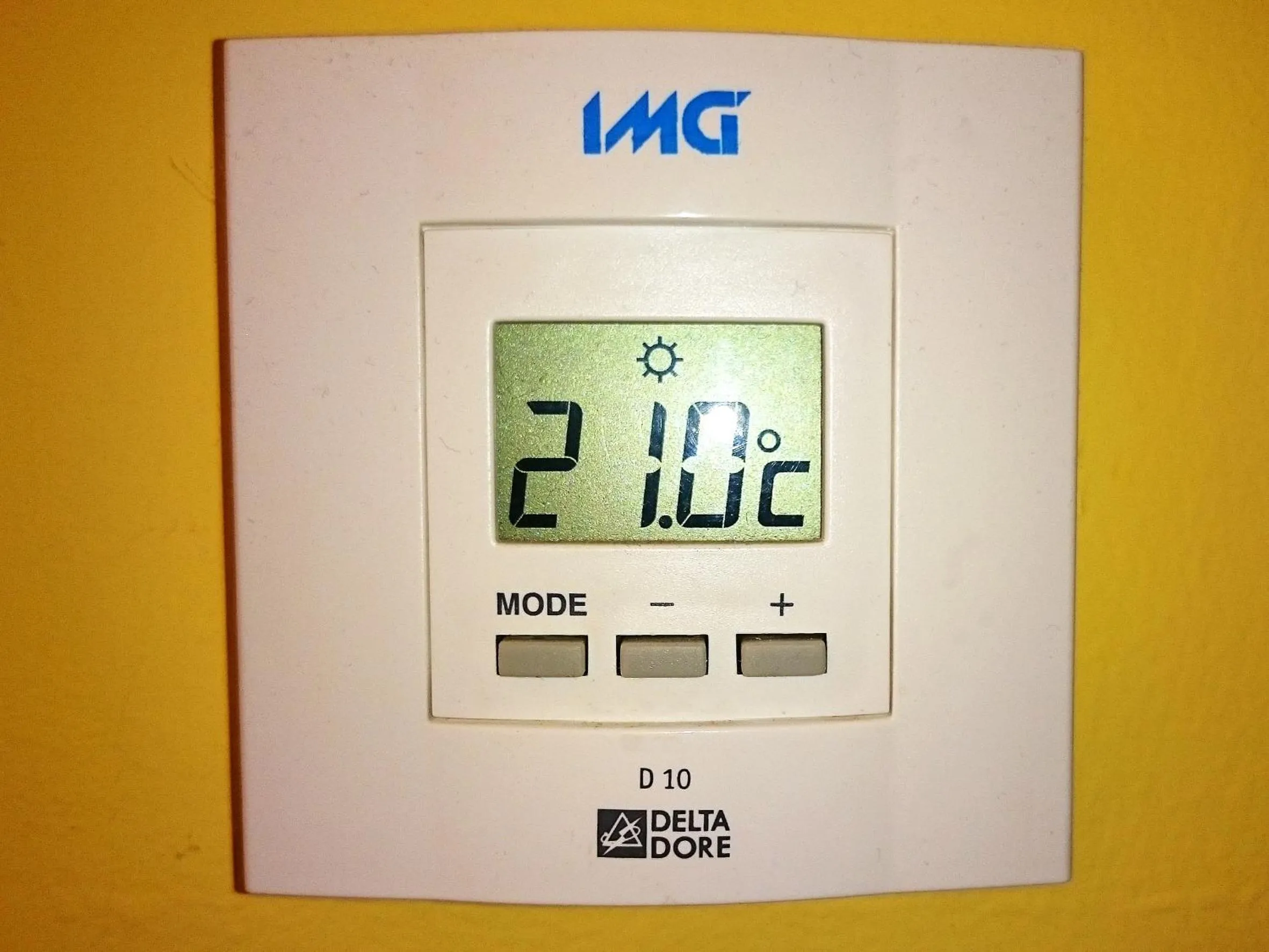 Logo/Certificate/Sign in Hostal San Marcos II