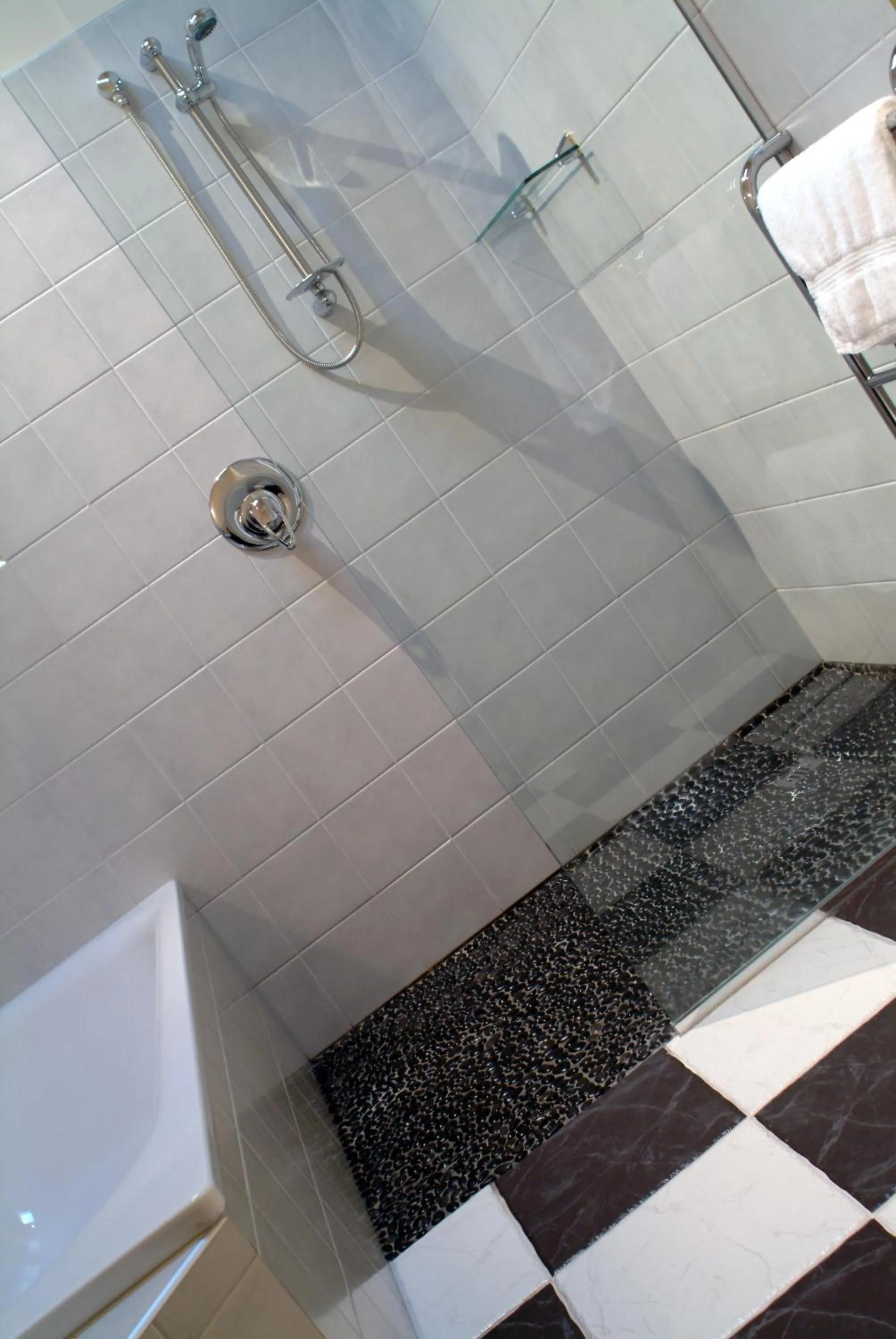 Bathroom in Lake Taupo Lodge