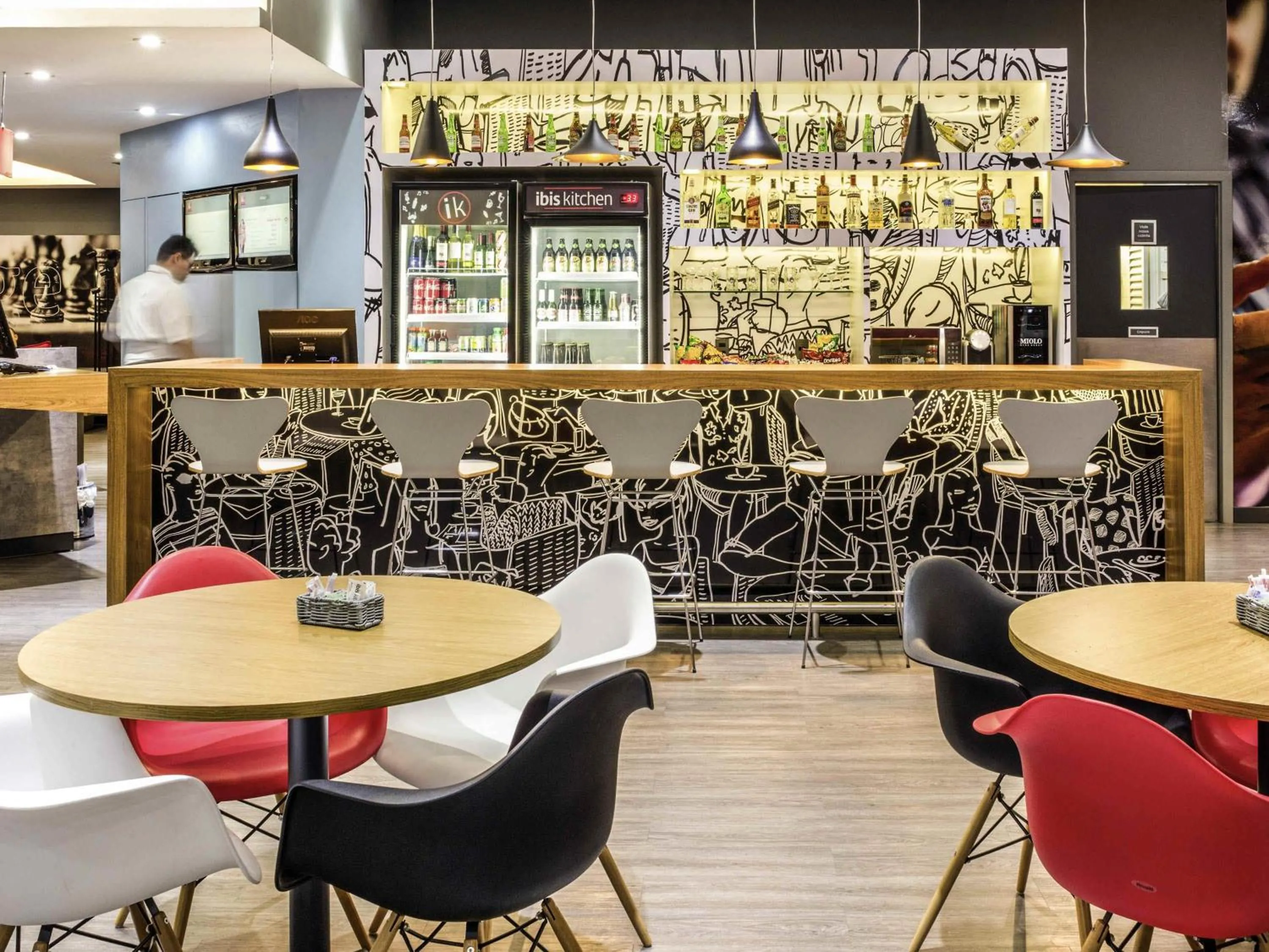 Lounge or bar in ibis Araçatuba