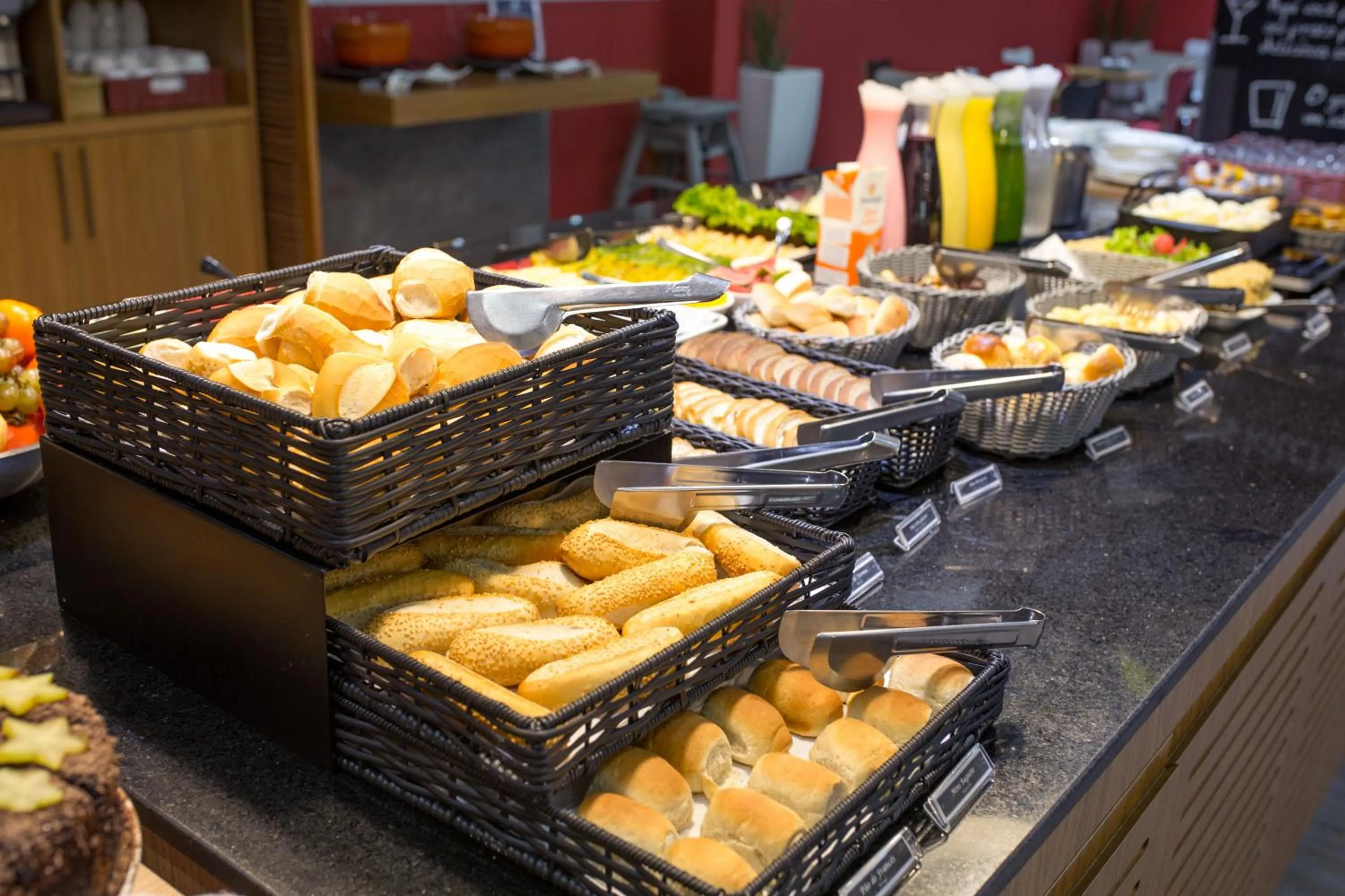 Food in ibis Araçatuba