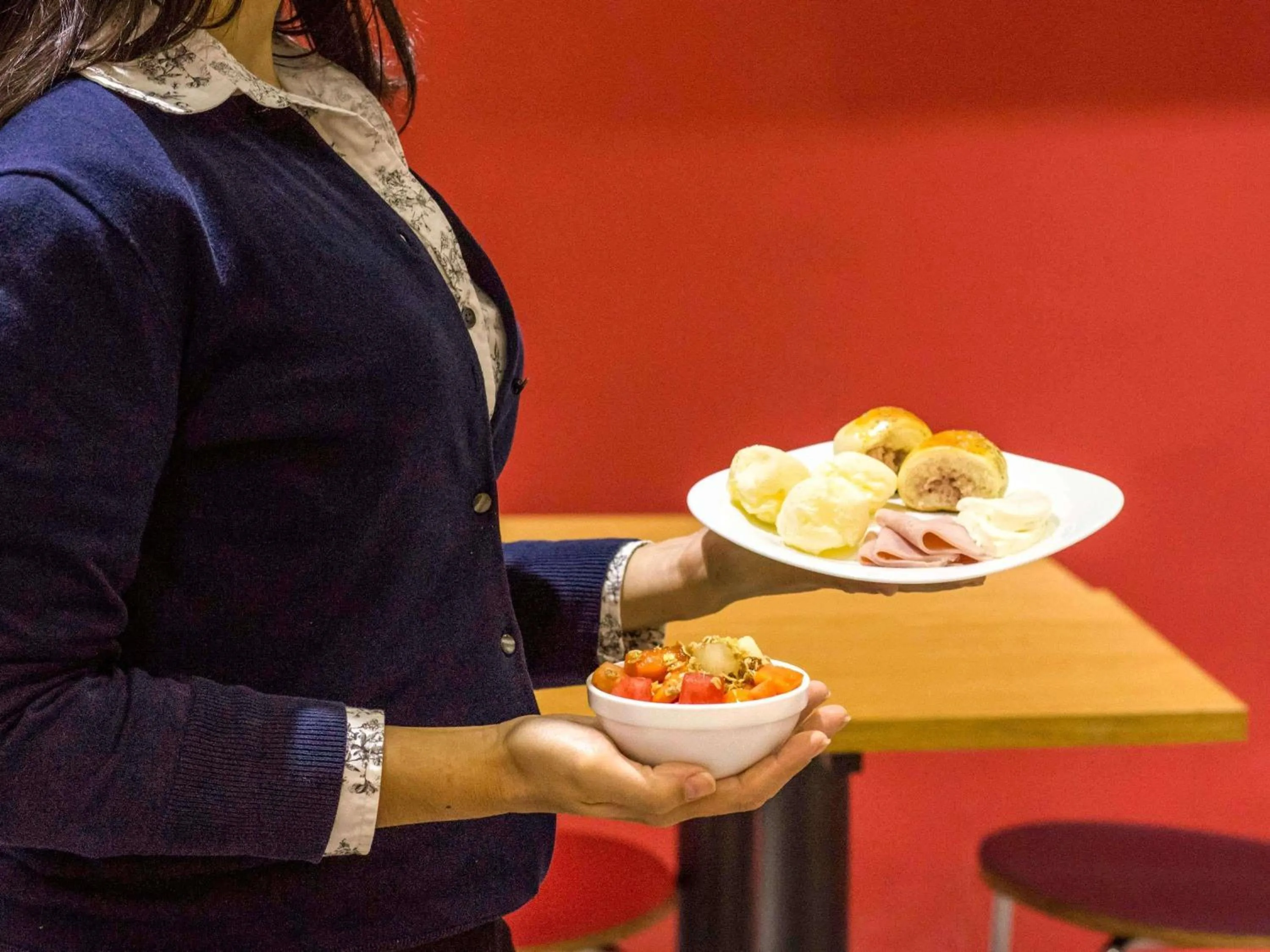 Restaurant/places to eat in ibis Araçatuba