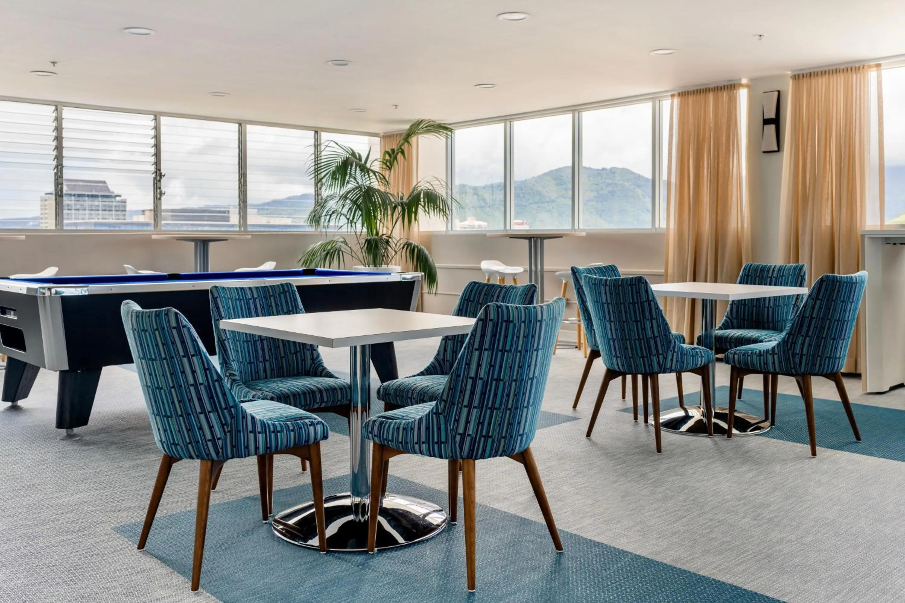 Billiard in Pacific Monarch Hotel