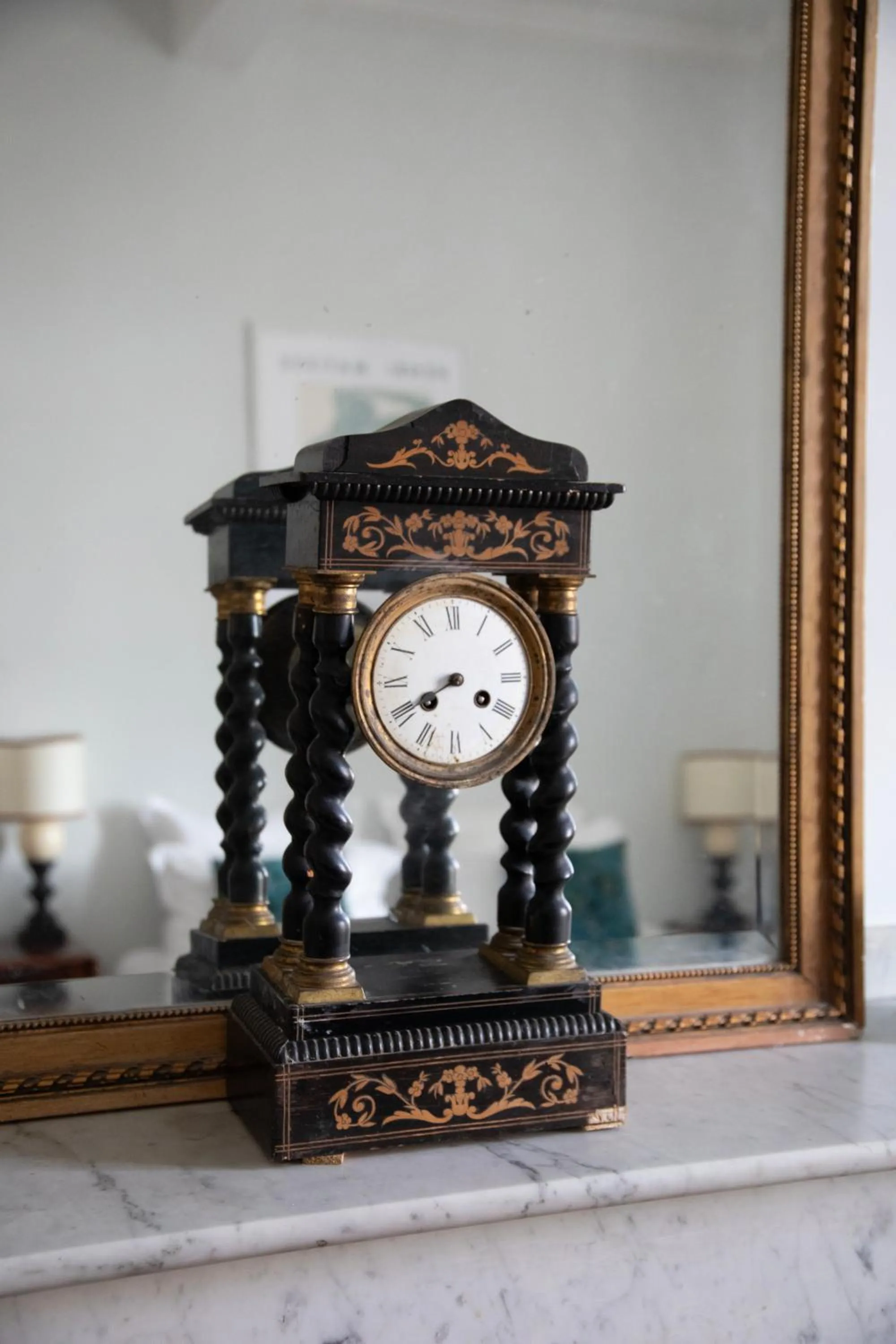 Decorative detail in Le Domaine de Villespy