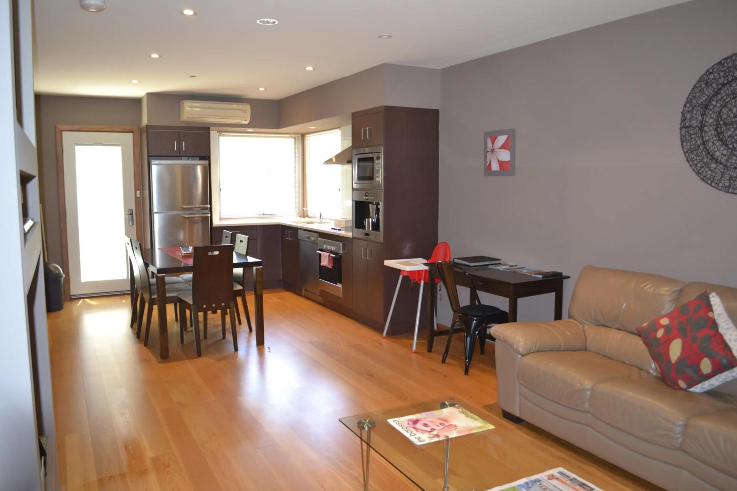 Kitchen or kitchenette in Barossa Valley Apartments