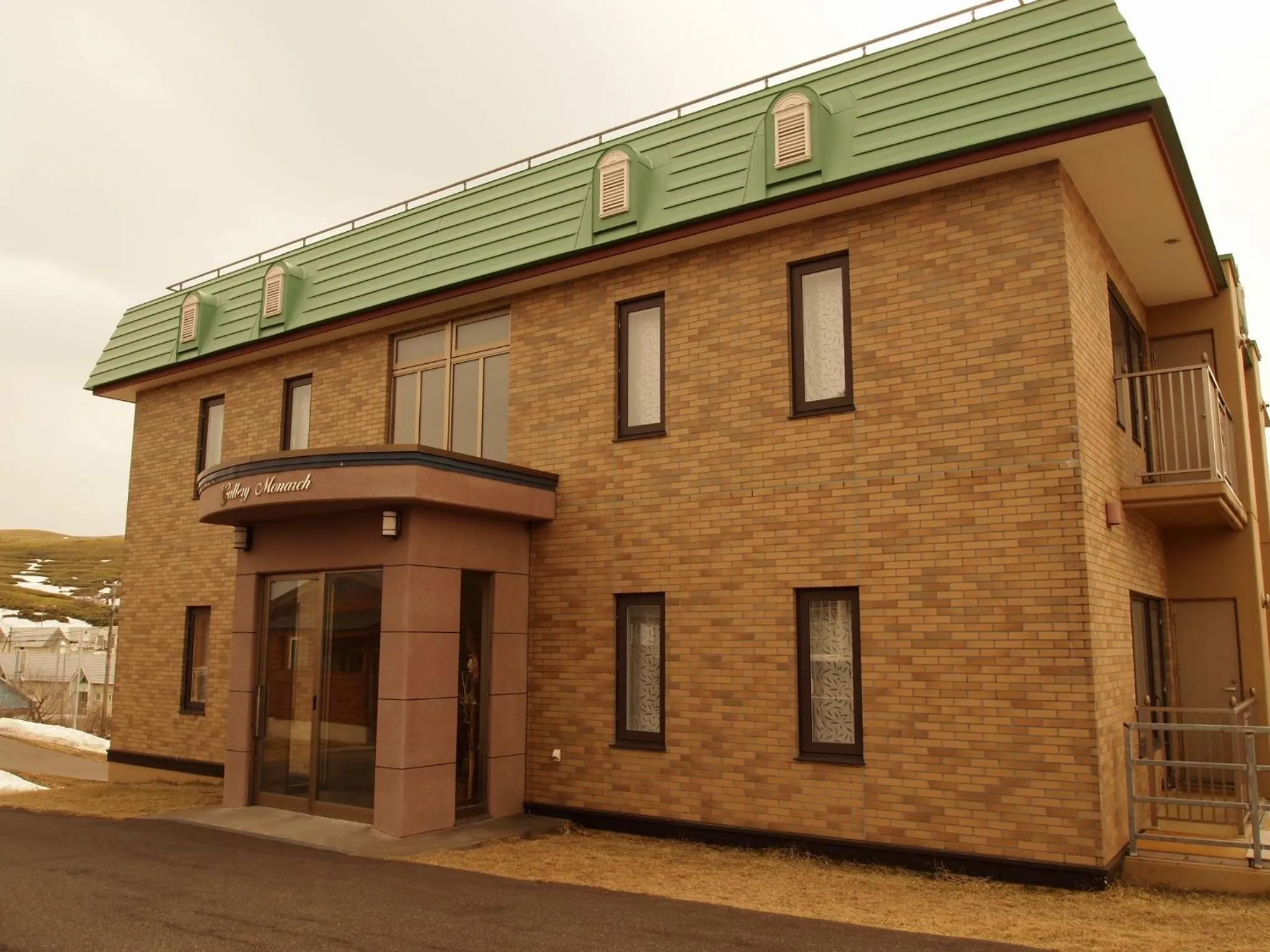 Facade/entrance in Petit Hotel Corinthian