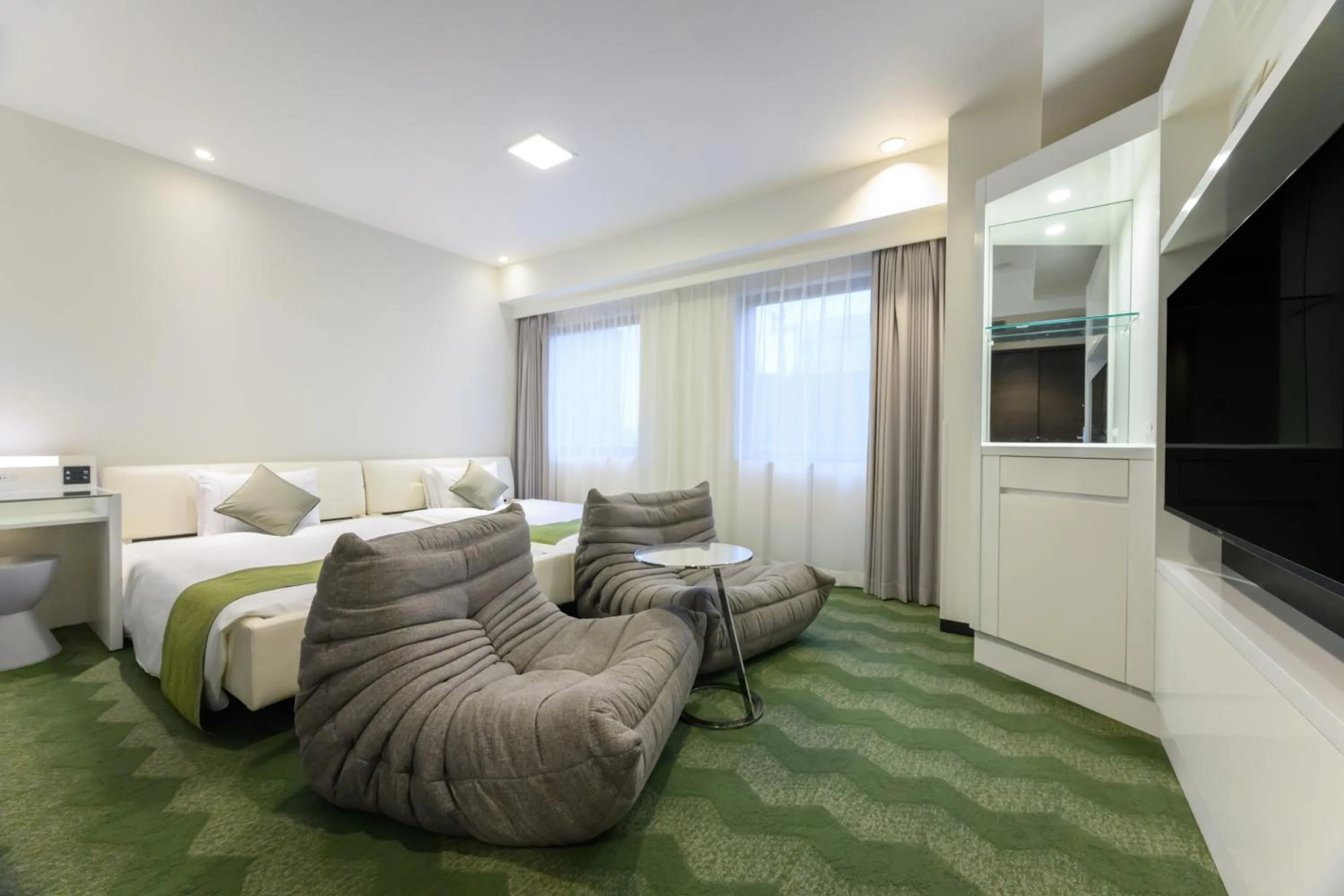 Photo of the whole room, Bed in The Royal Park Canvas Nagoya