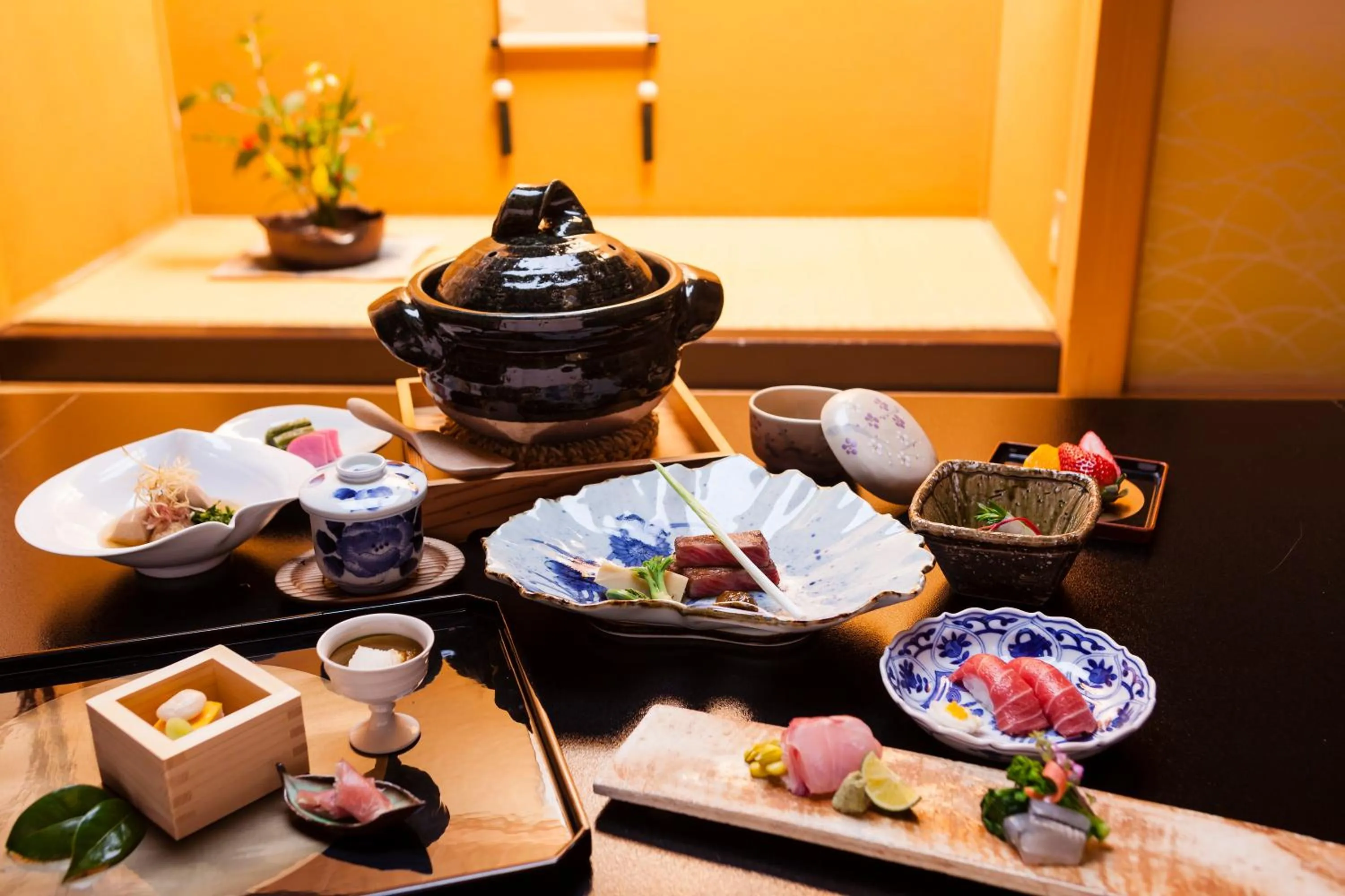 Dinner in Meigetsuso