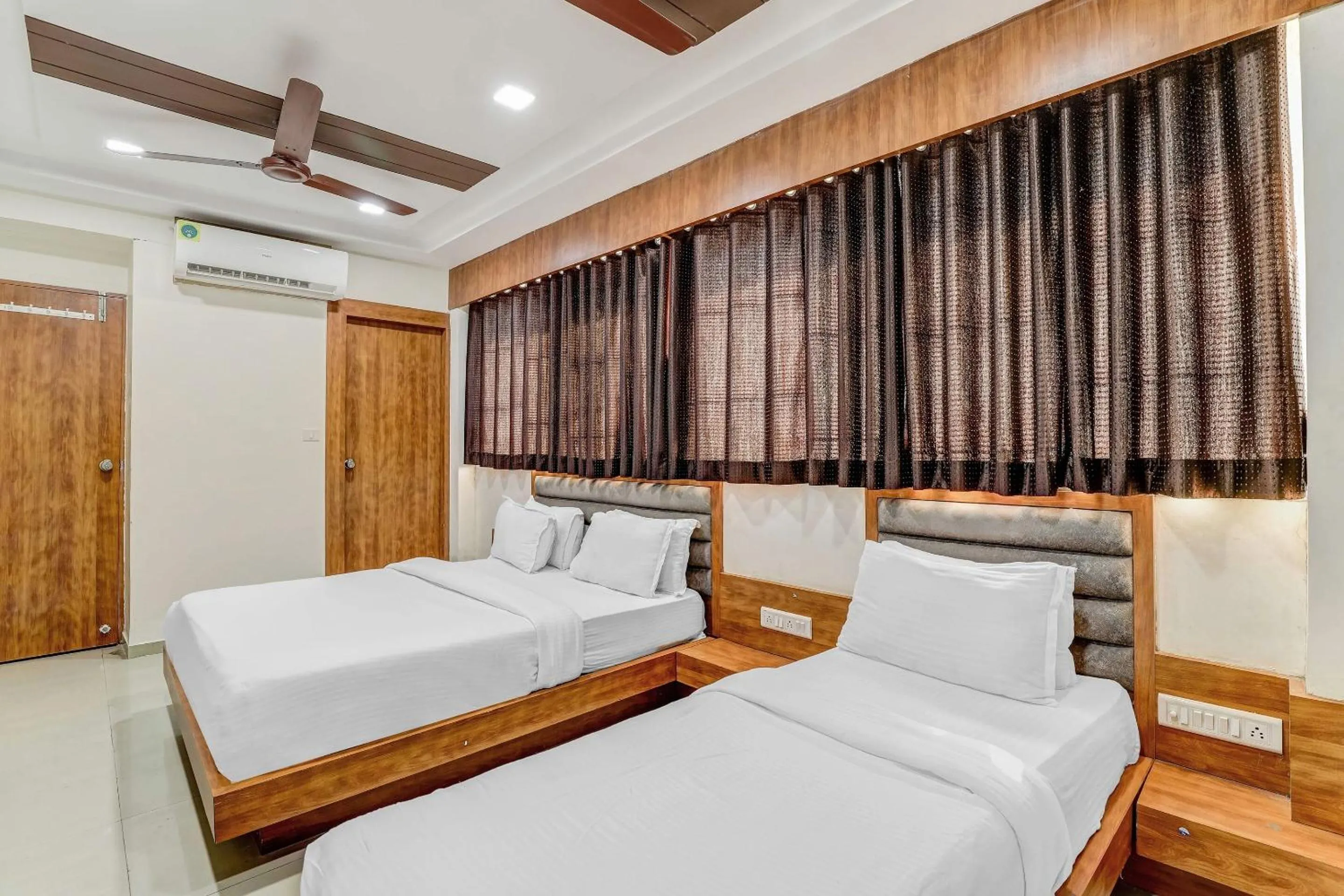 Bedroom in Hotel O Maple view