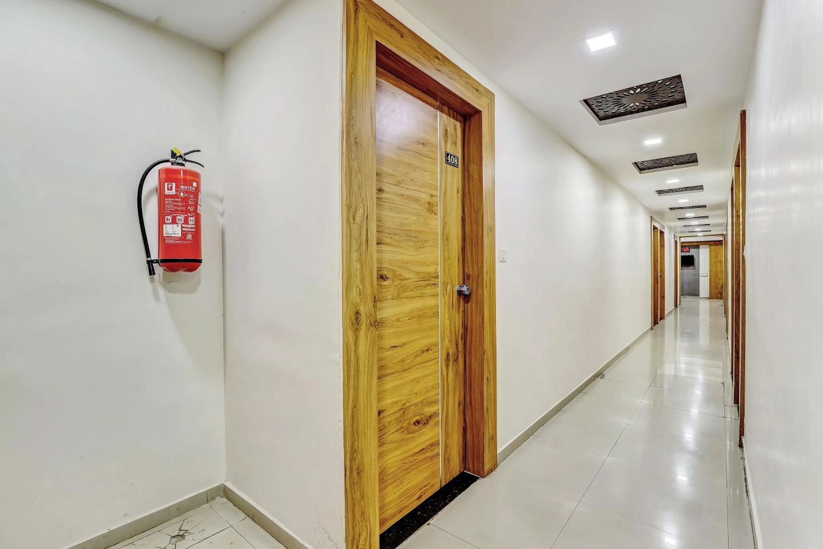 Lobby or reception in Hotel O Maple view