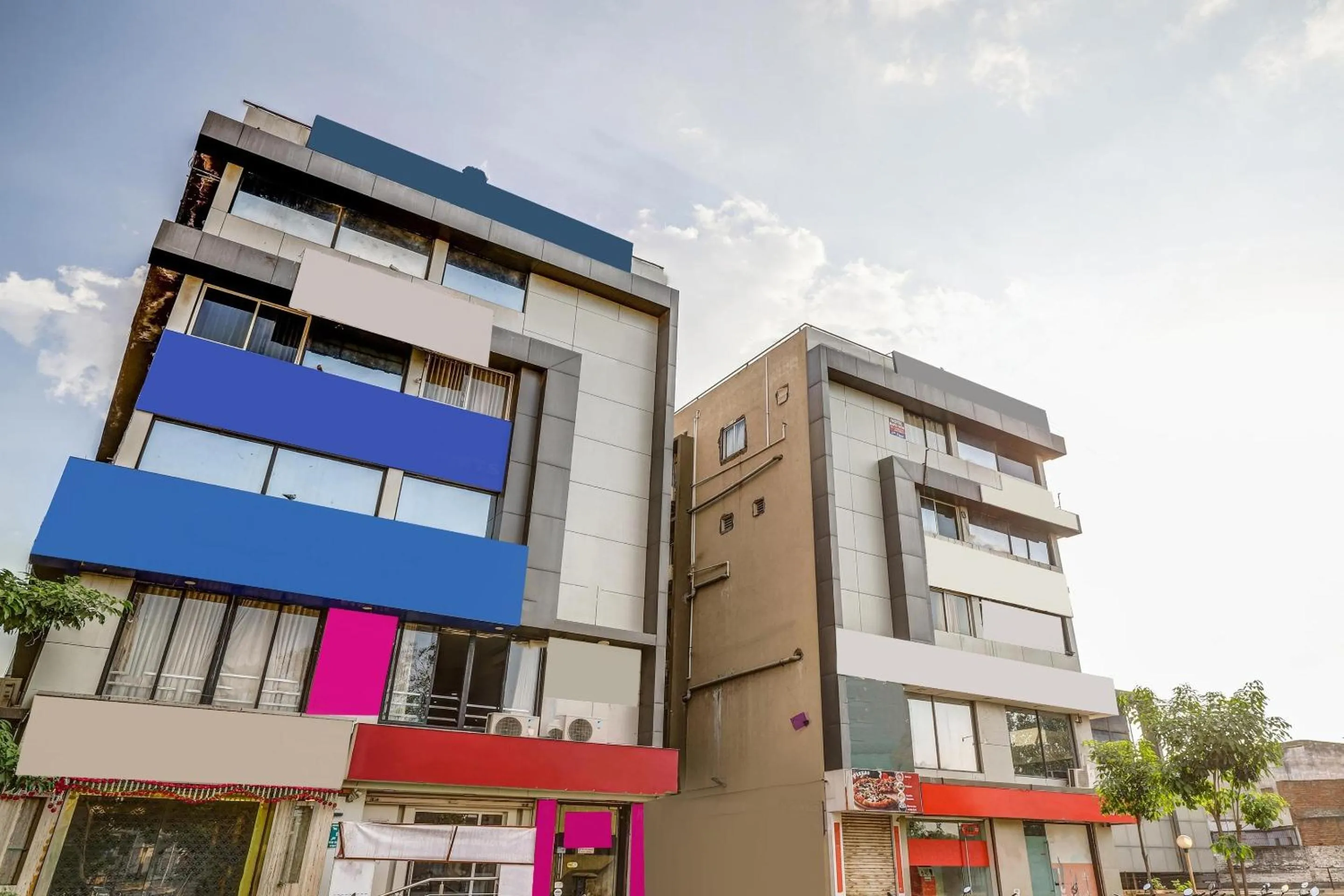 Facade/entrance in Hotel O Maple view