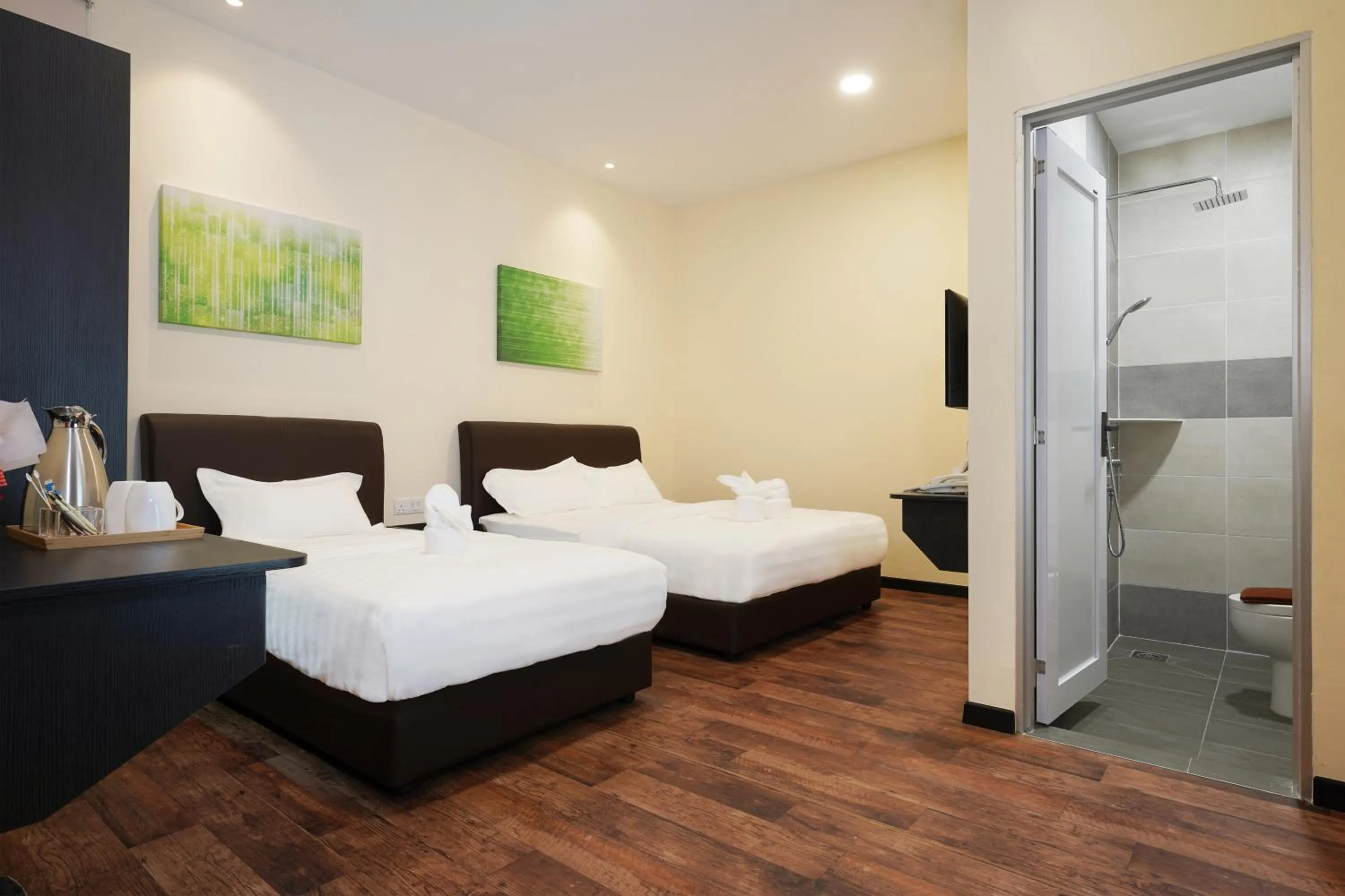 Bedroom, Bed in Hotel Le-Shore