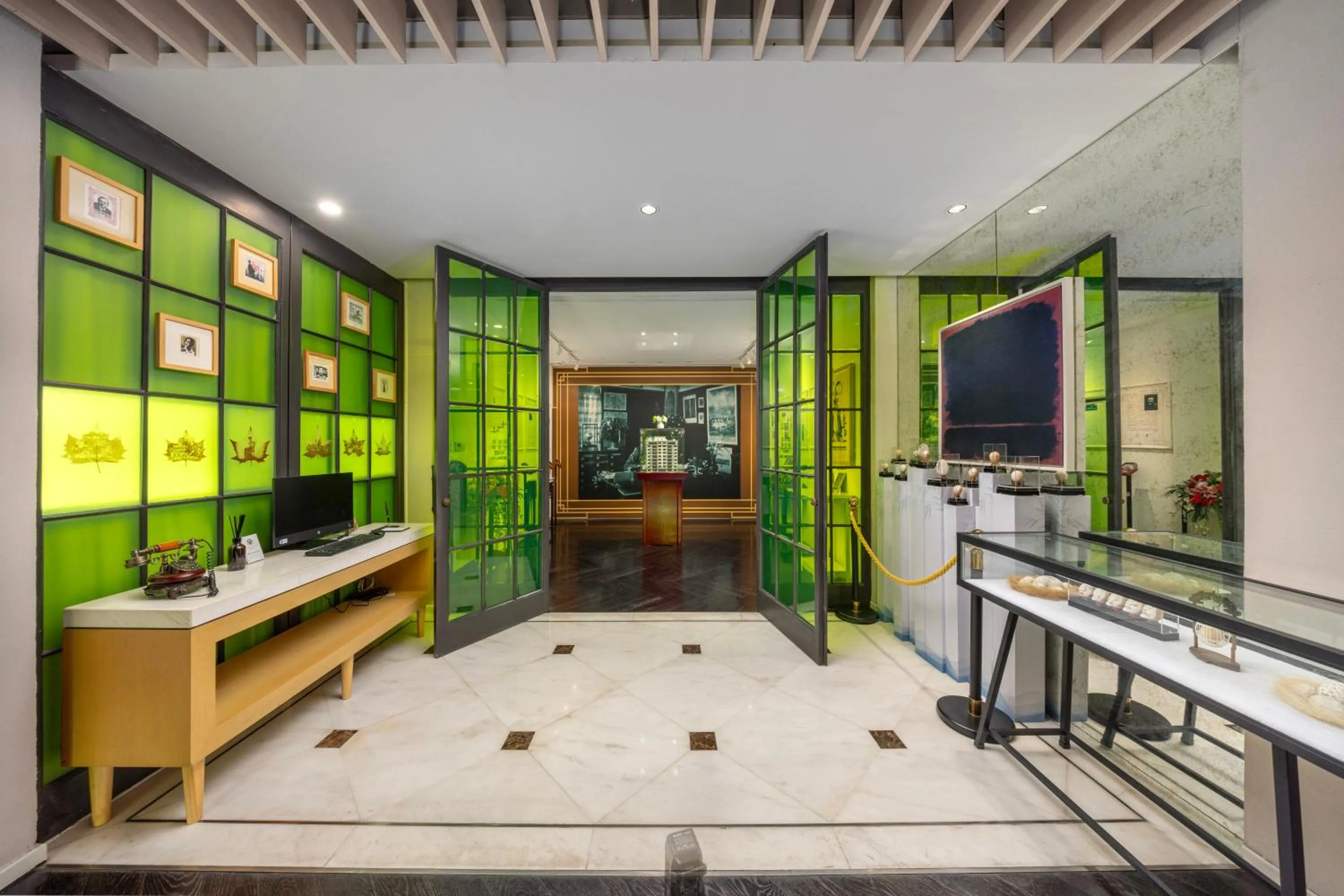 Lobby or reception in Metropolo Dahua Hotel Shanghai