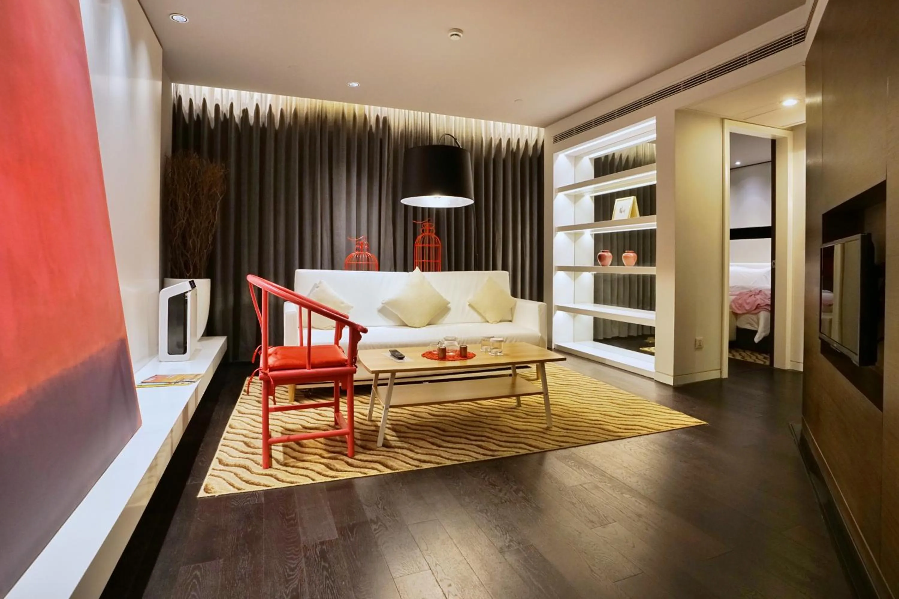 Living room, Bed in Metropolo Dahua Hotel Shanghai